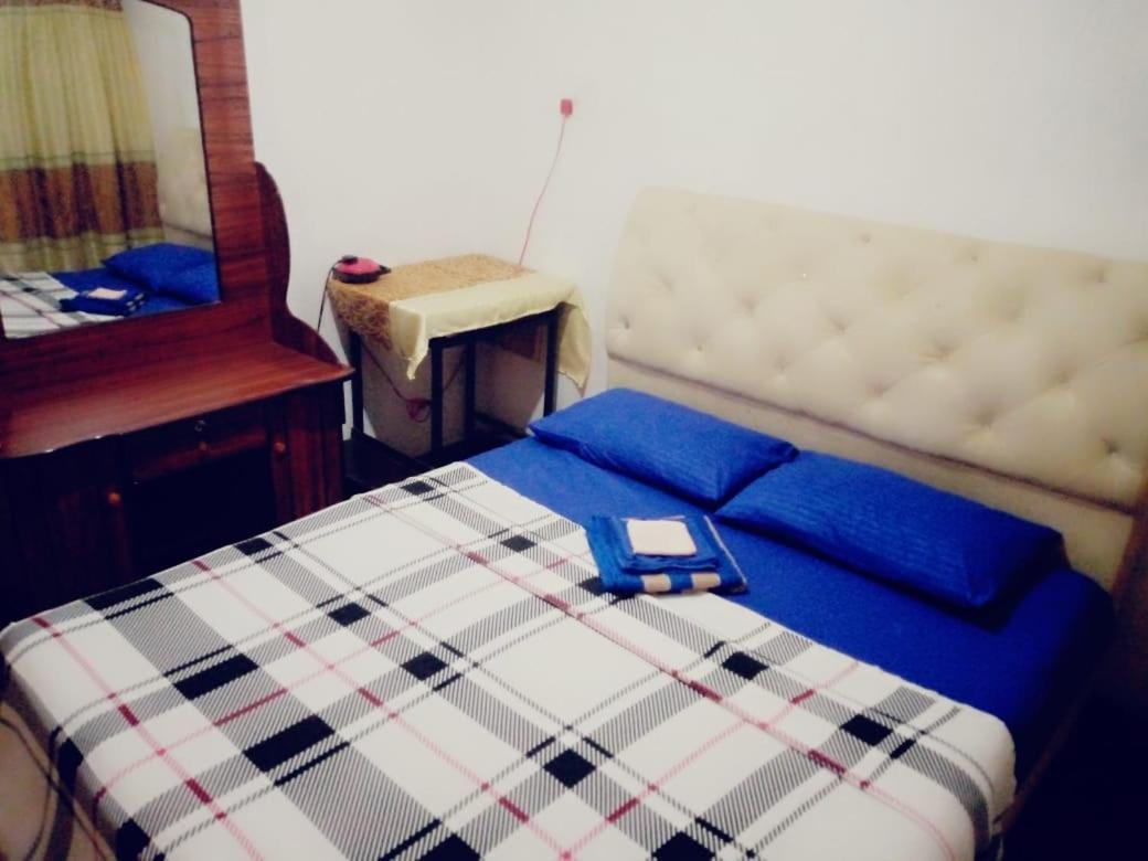 Homestay Ask *