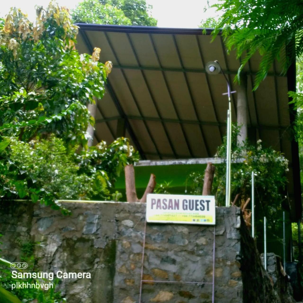 Bed & Breakfast Pasan Guest Ella