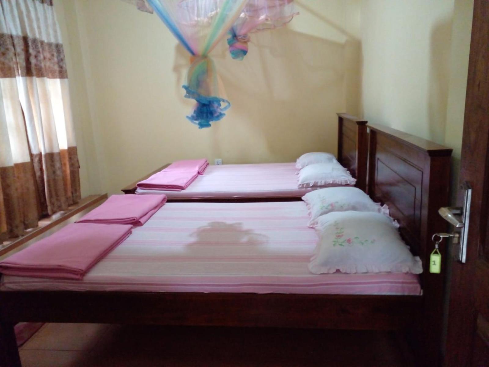 Homestay Silent Night