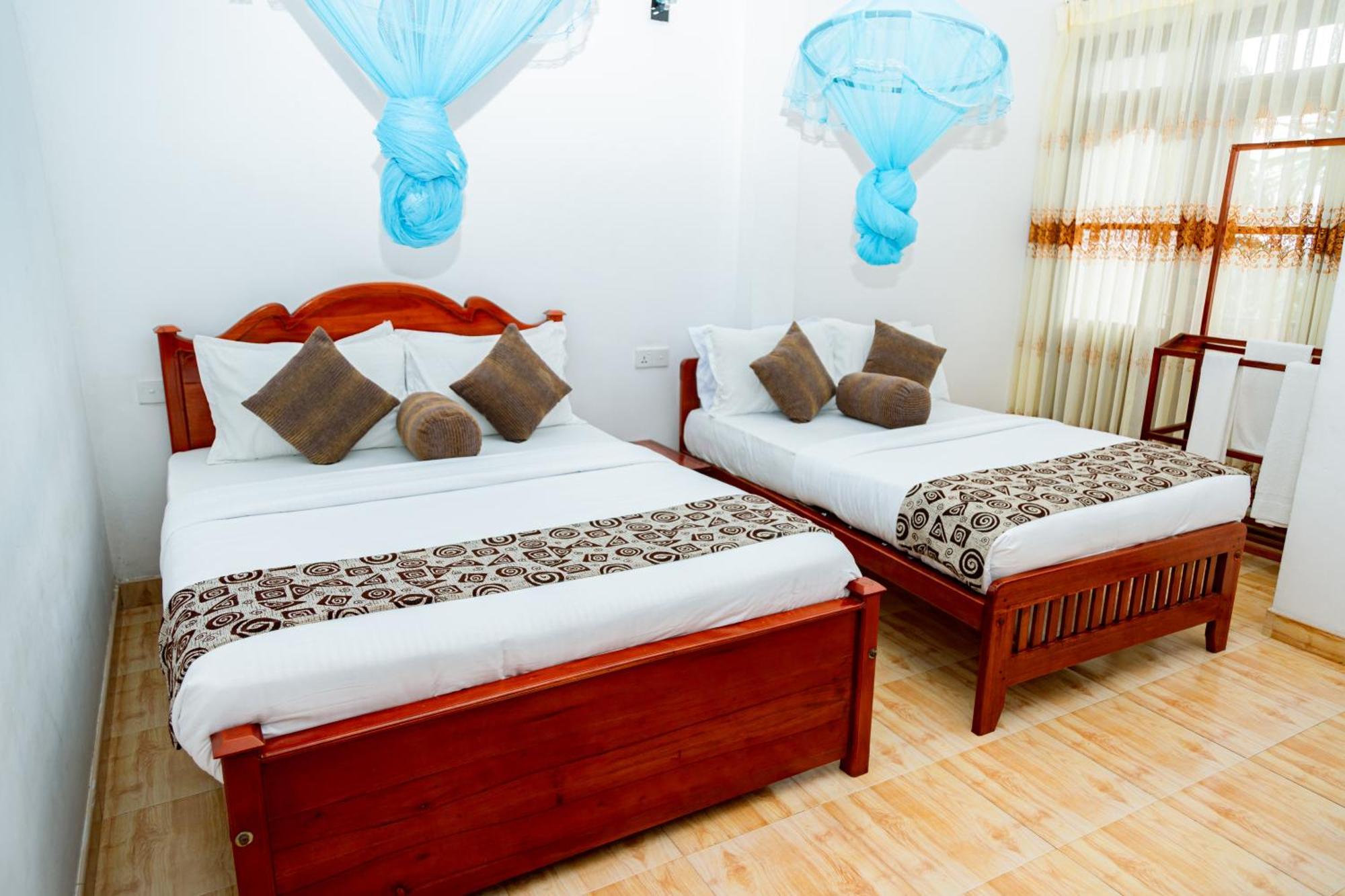 Guest house Golden View Guest *