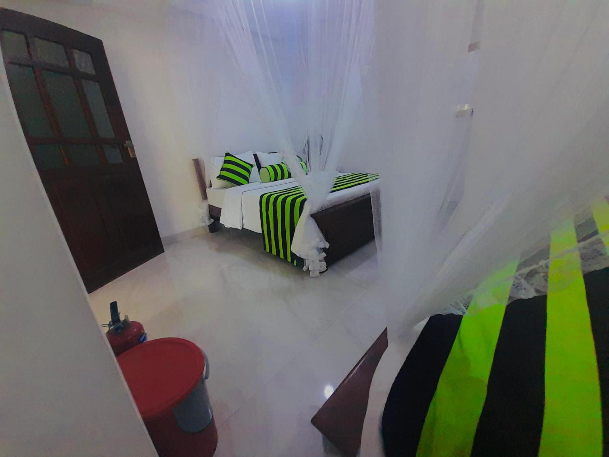 Hotel South Star 2*