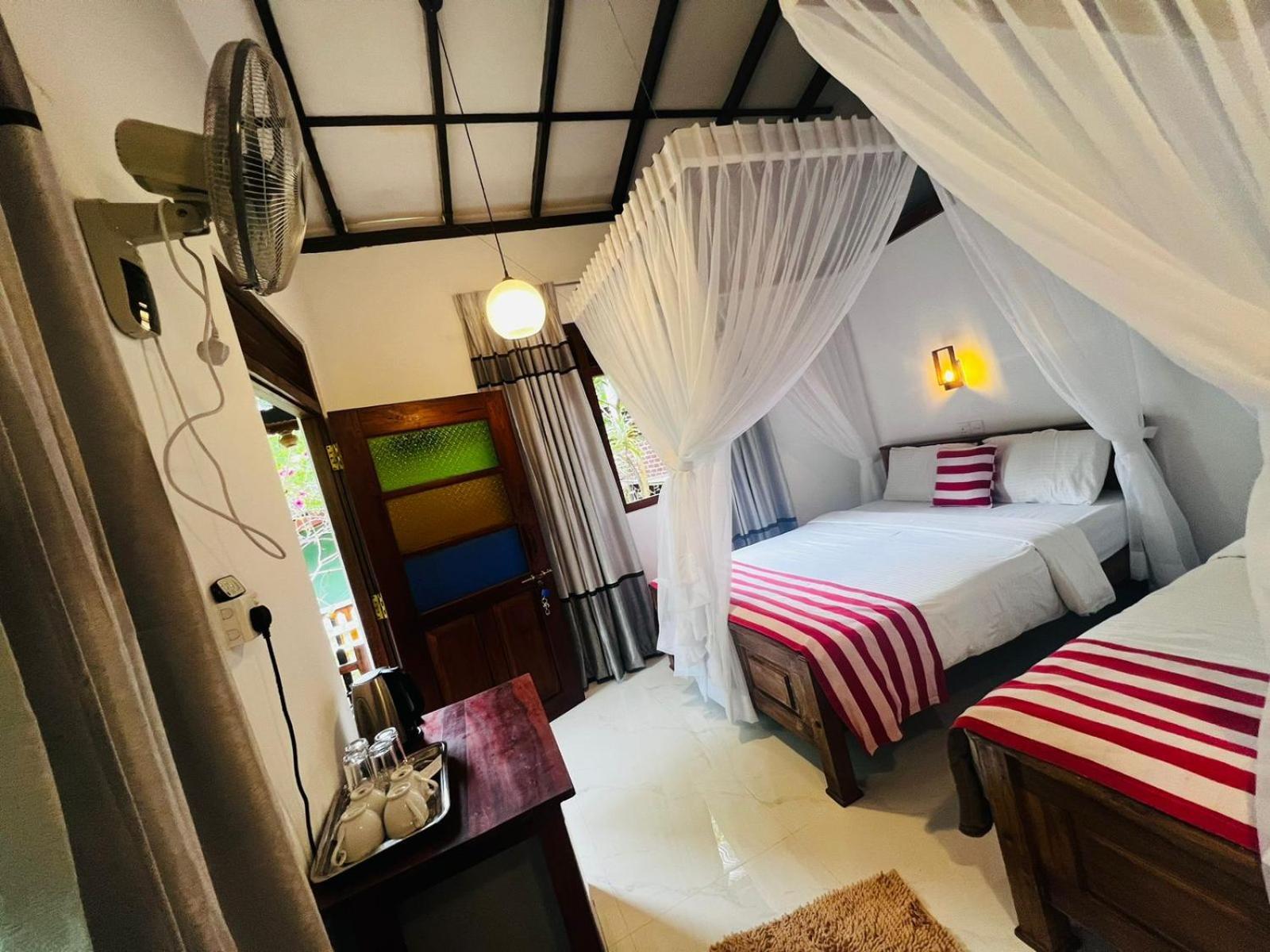 Homestay Rest Full