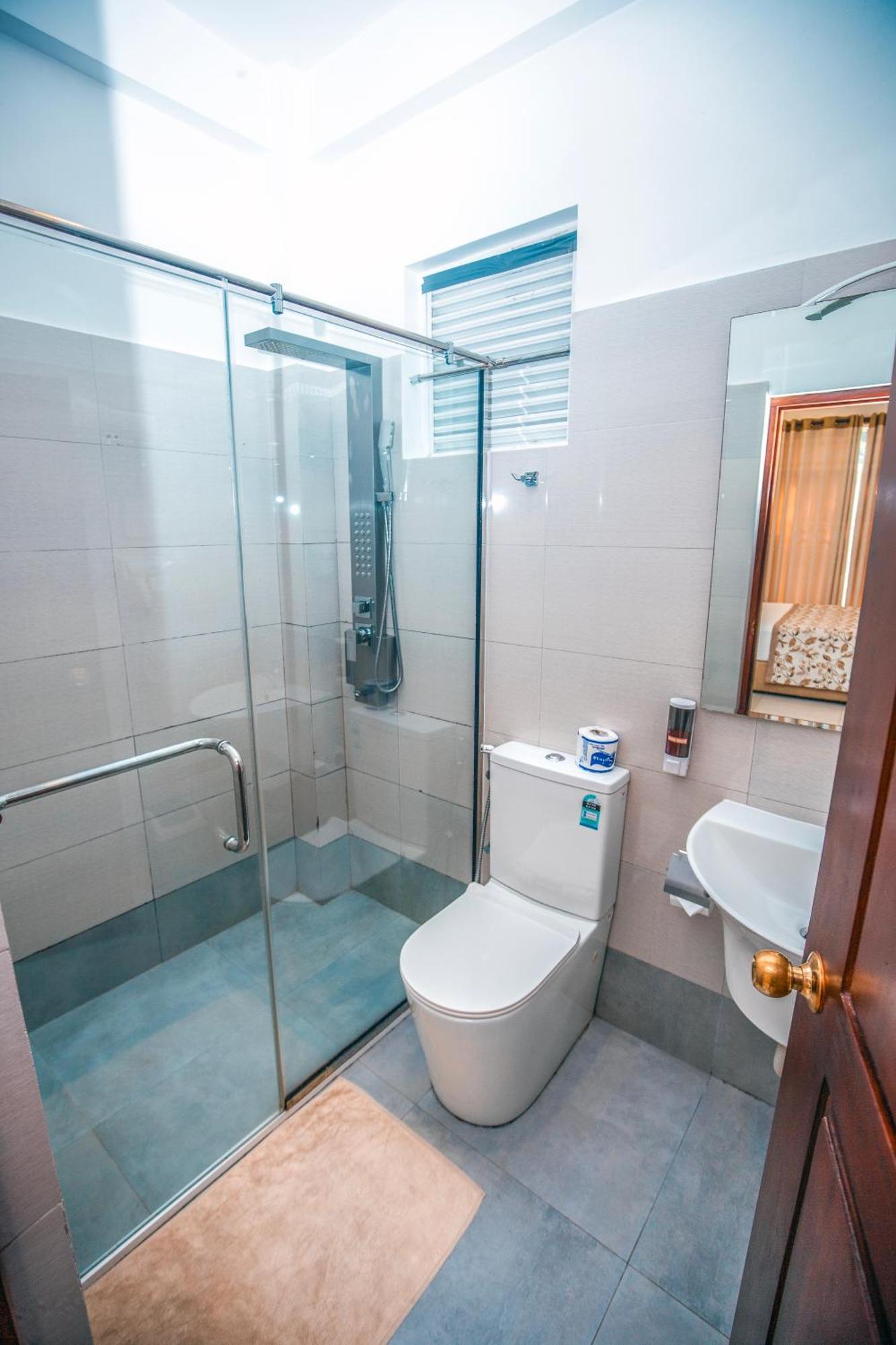 Hotel 88th -