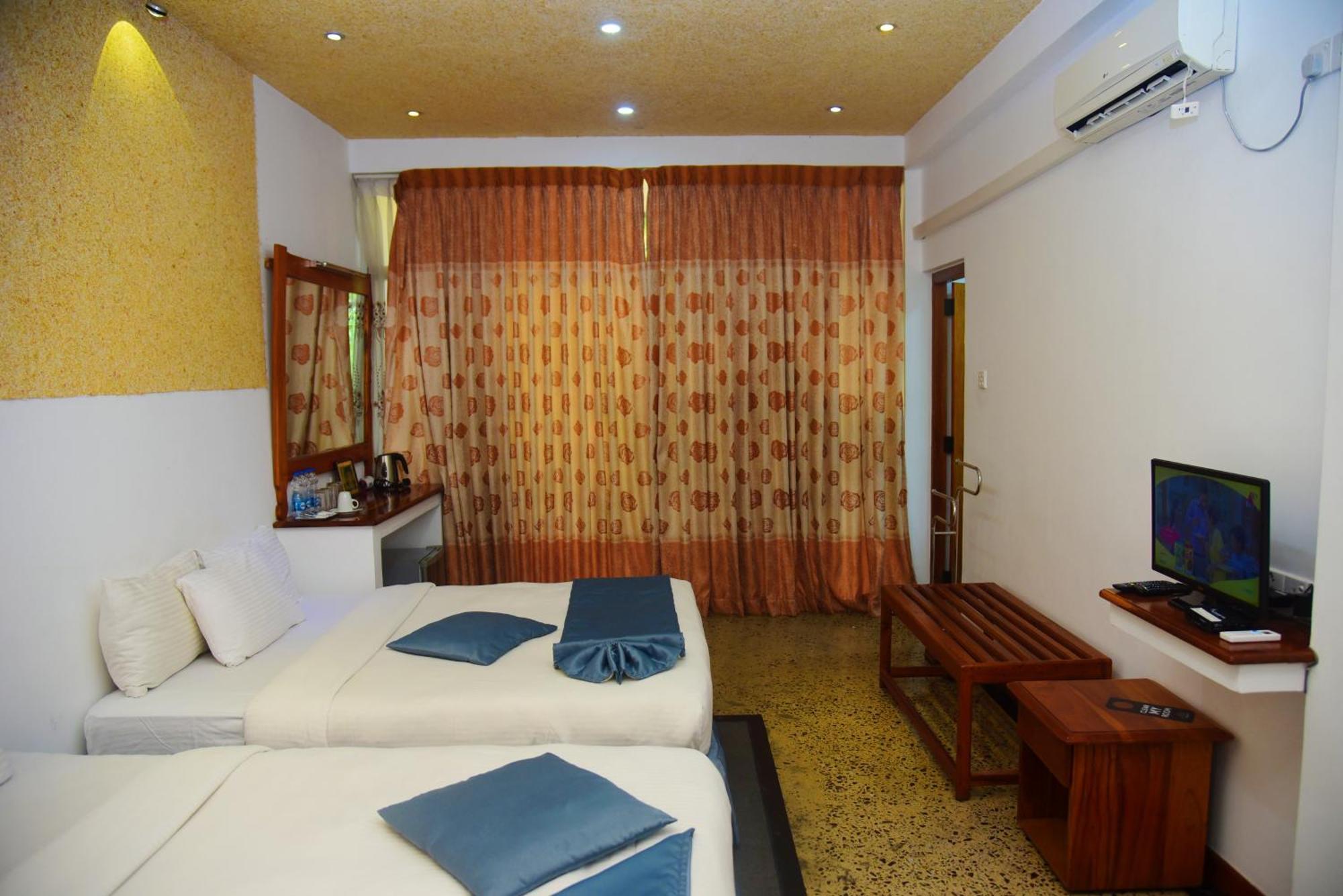 The Peak Hotel