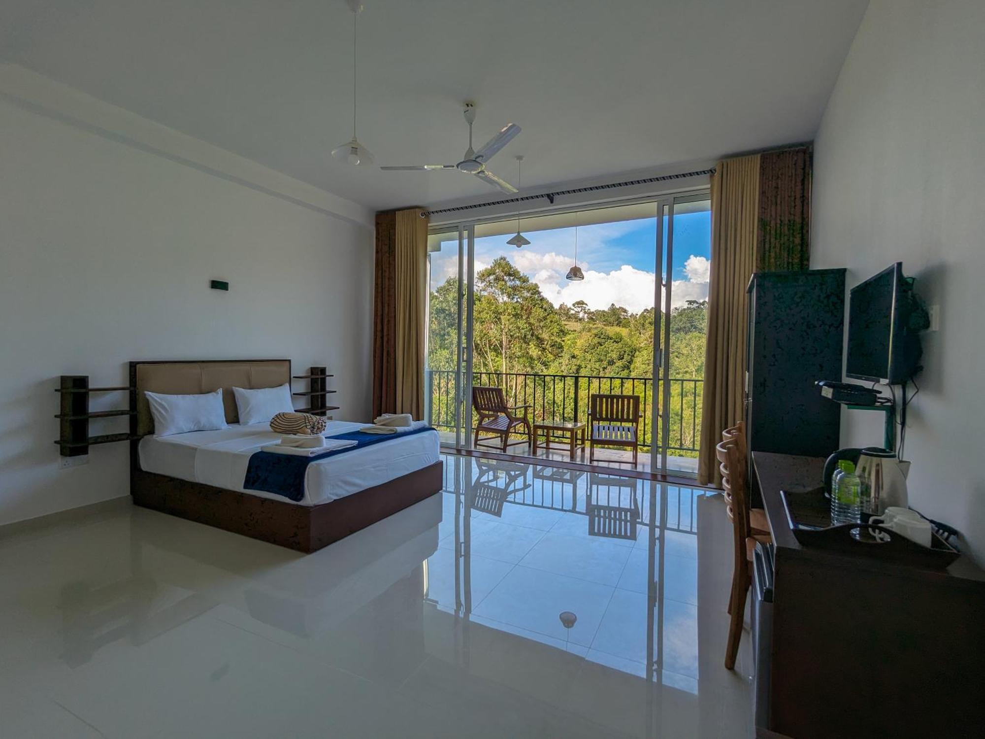 Cozy Hotel 2*