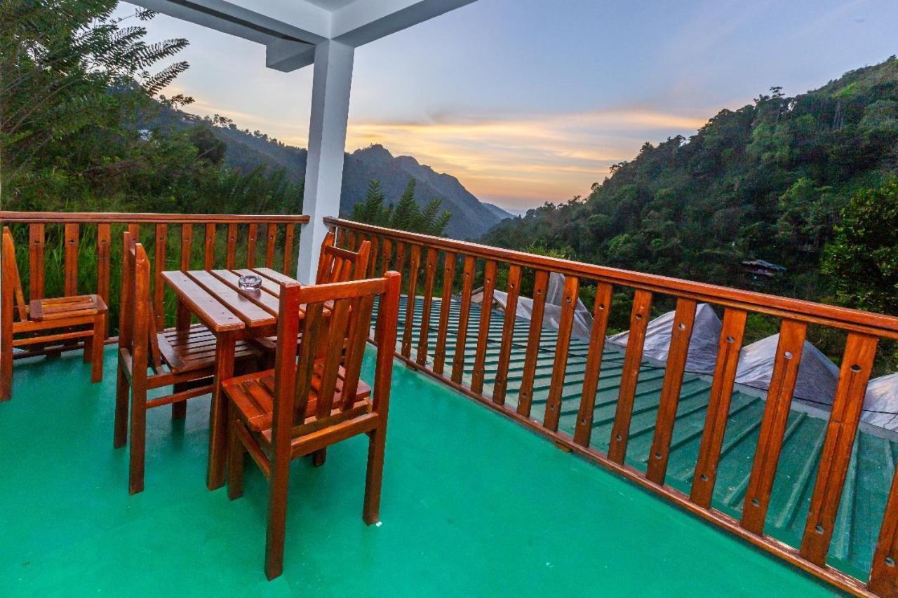 Vista Hotel 2*