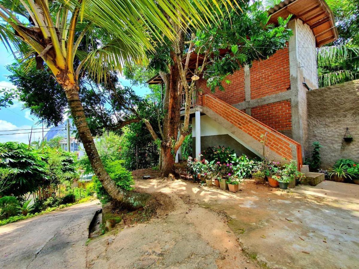 Sunbeam Homestay *