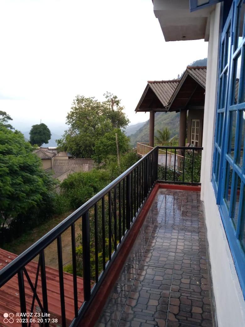 Inn View *