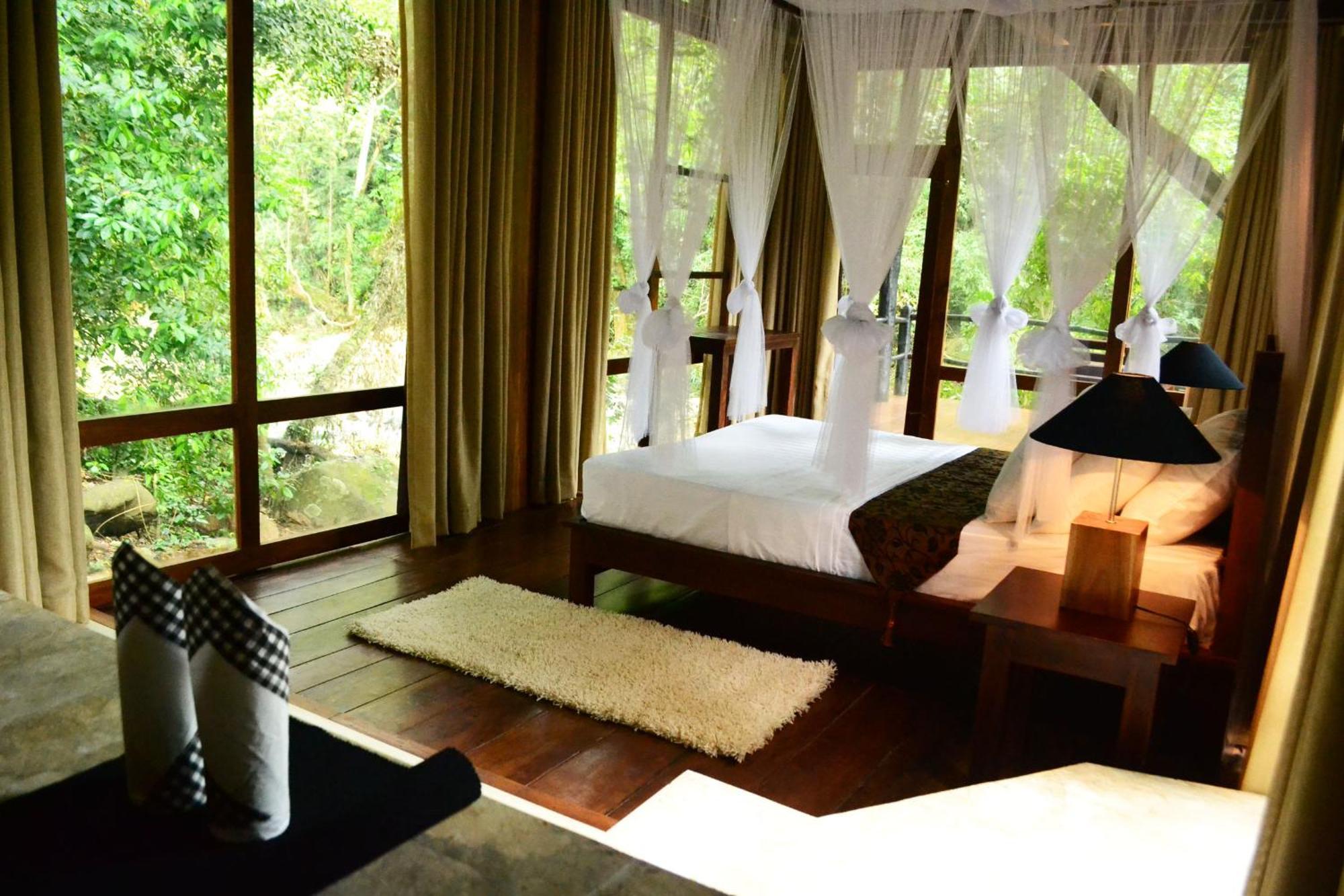 Jungle Resort 3*