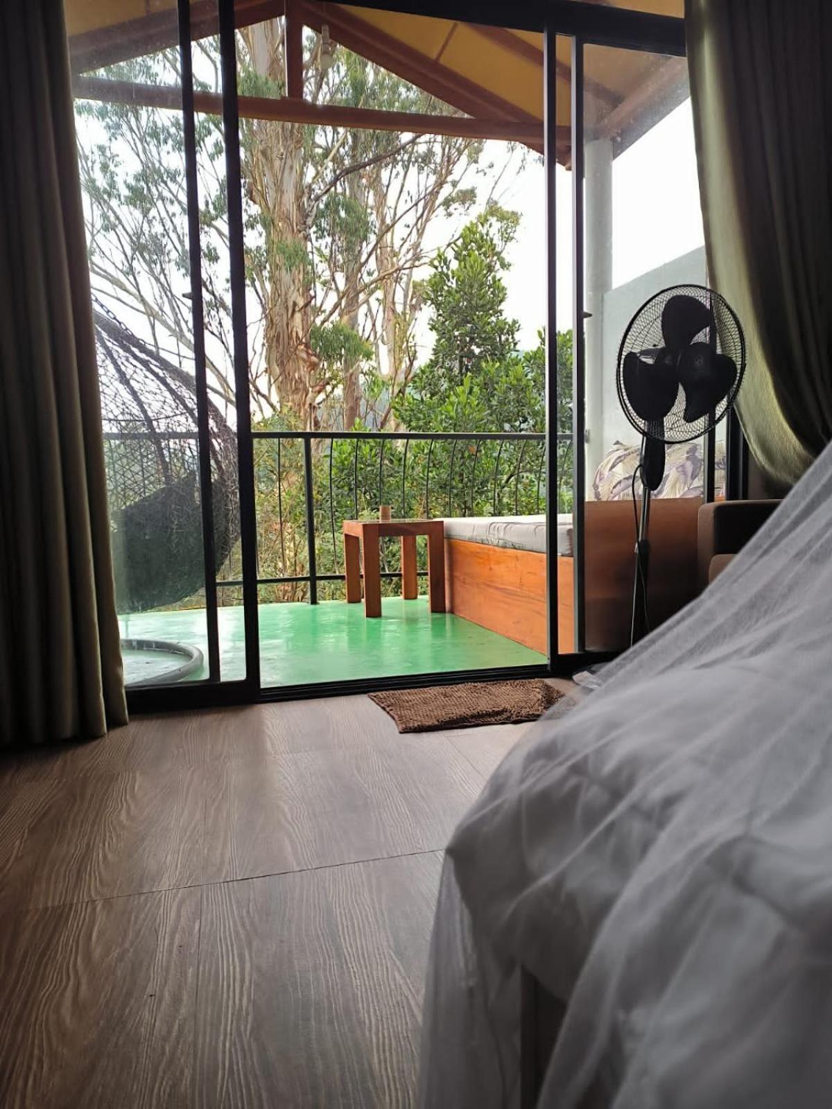 Slon White Elephant Bed & Breakfast *