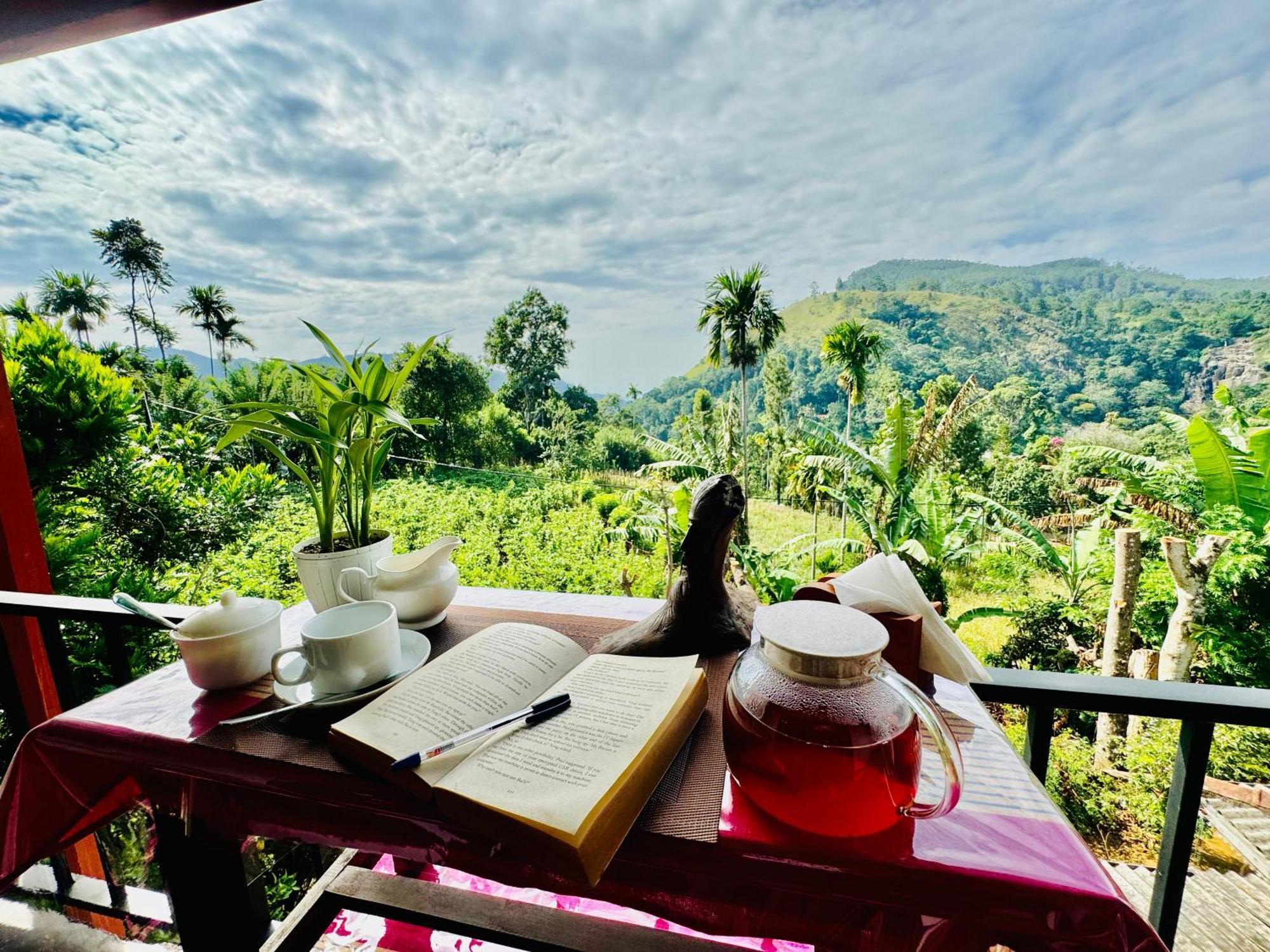 Rock Grand View Guest house Ella