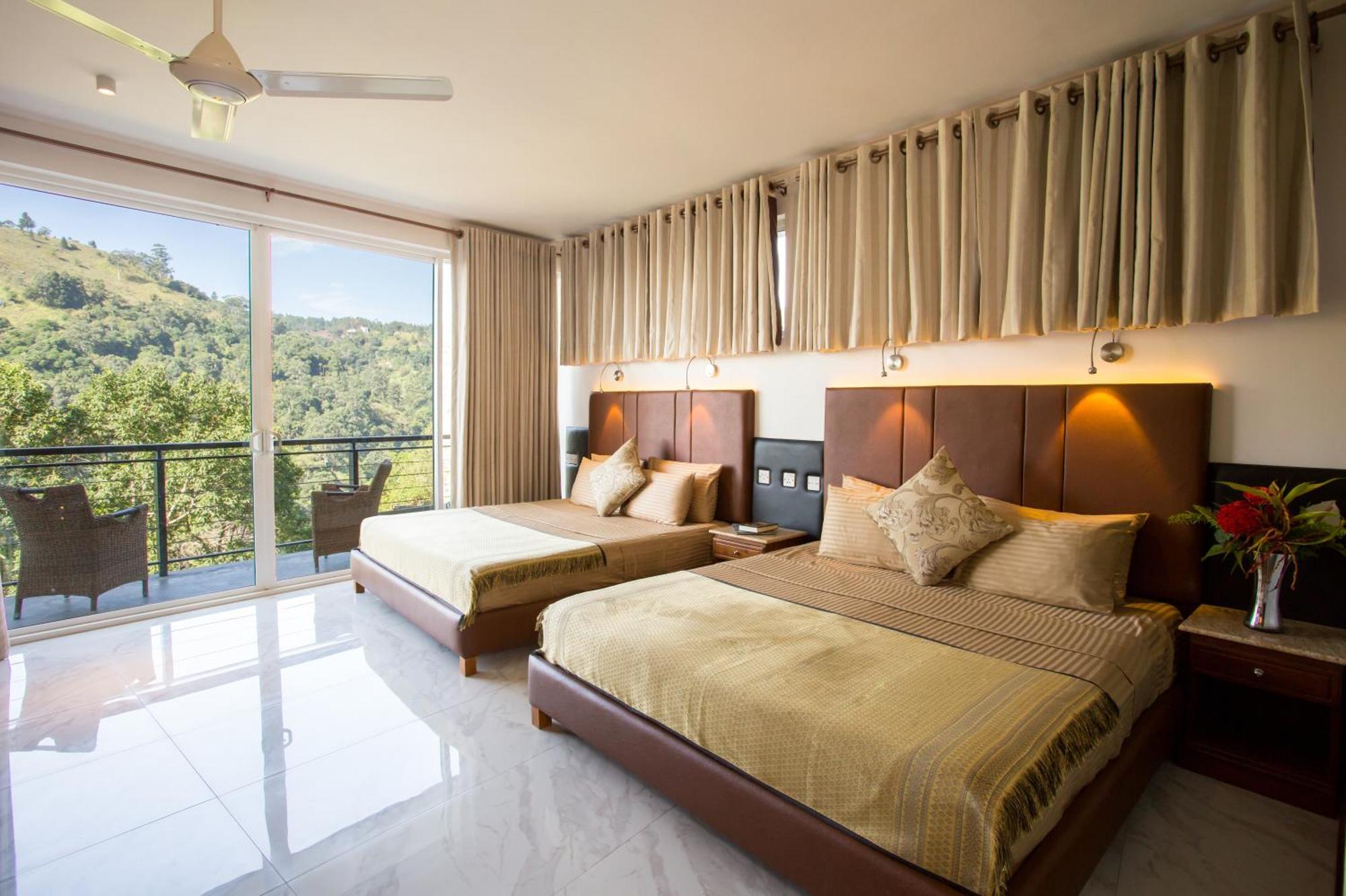 Hotel Ravana Heights