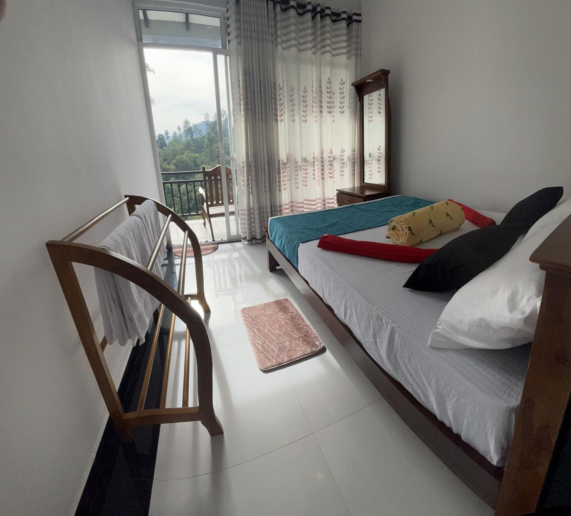 Aura View Homestay Ella