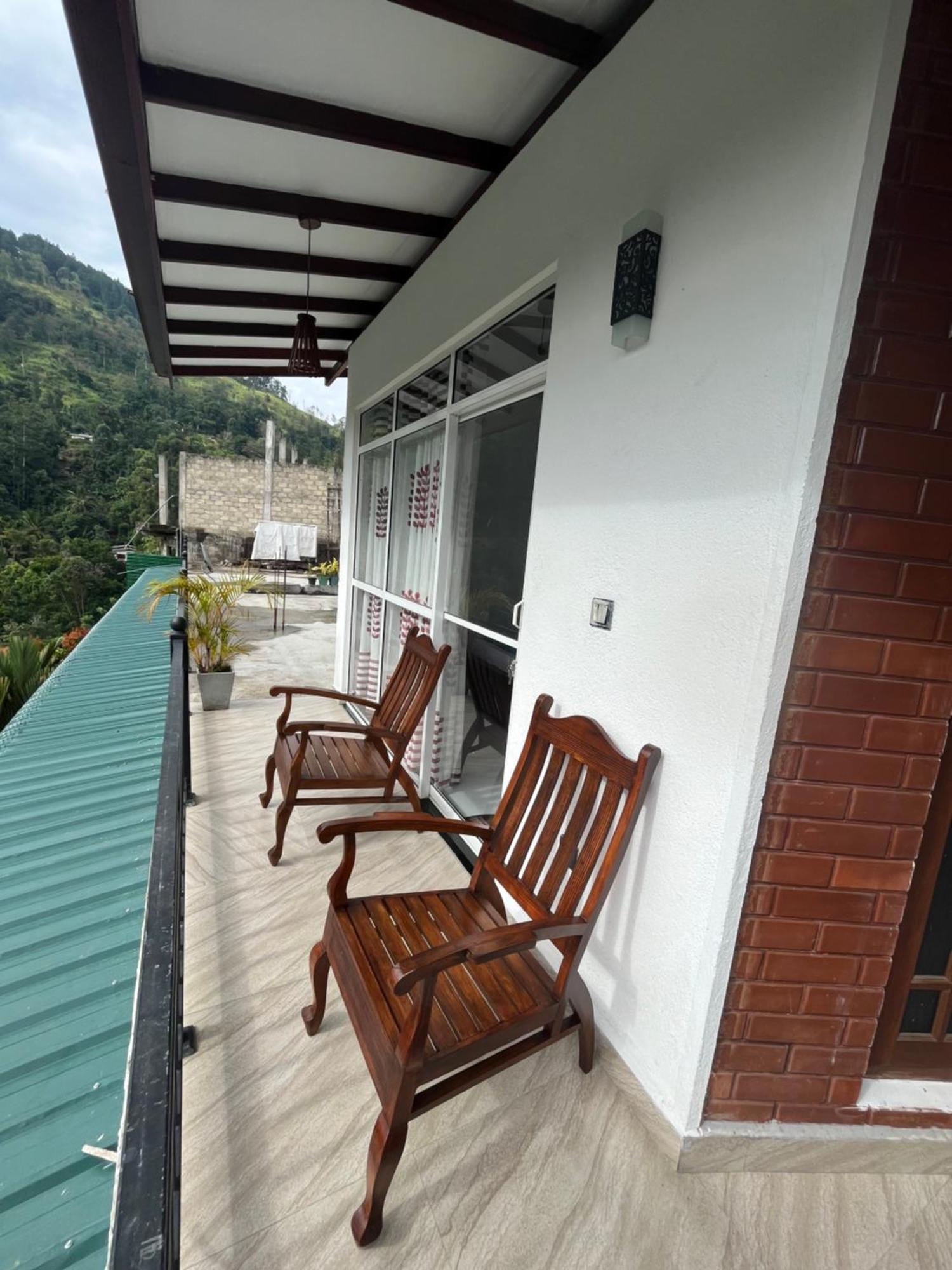 Aura View Homestay