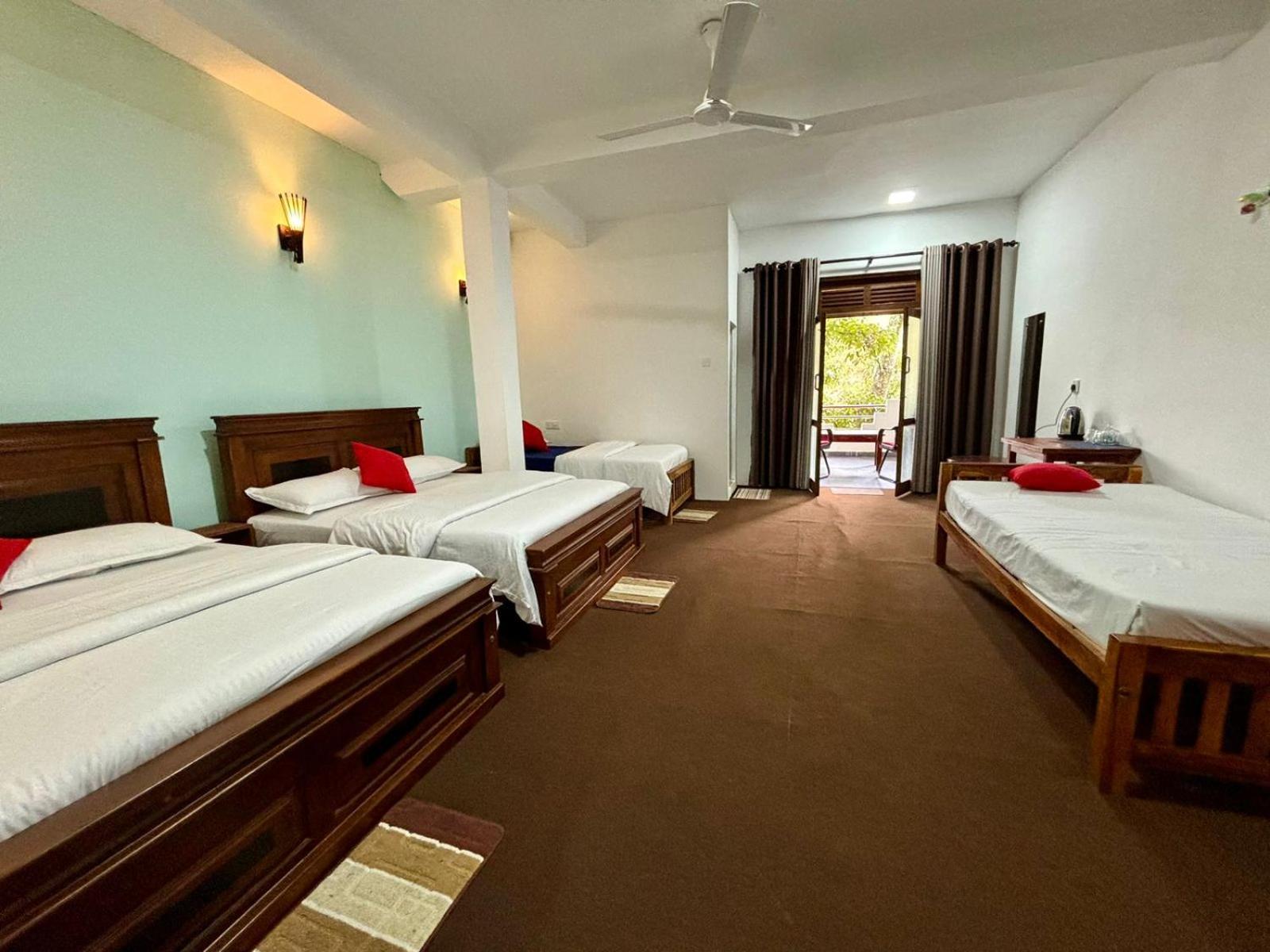 Hotel Kithaya 4*