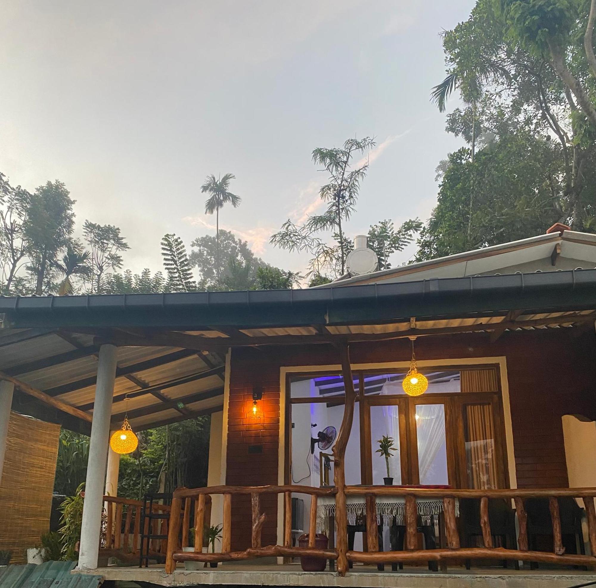 Hotel Cozy Waterfall Road Ella