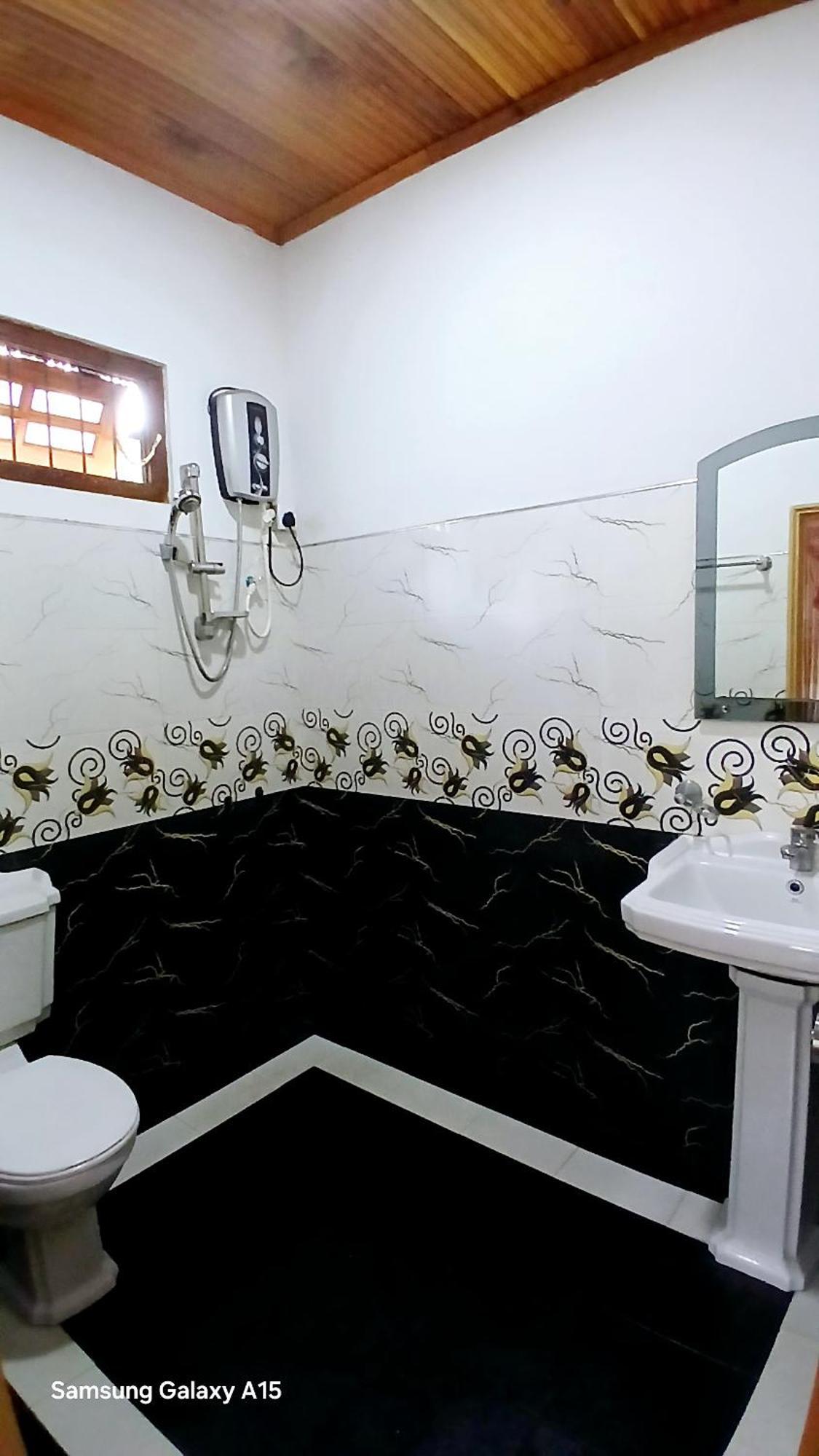 Jasmine Garden Inn
