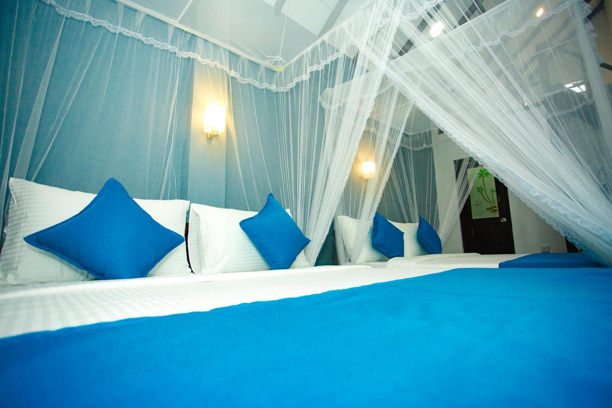 Blue Heaven * Ella
