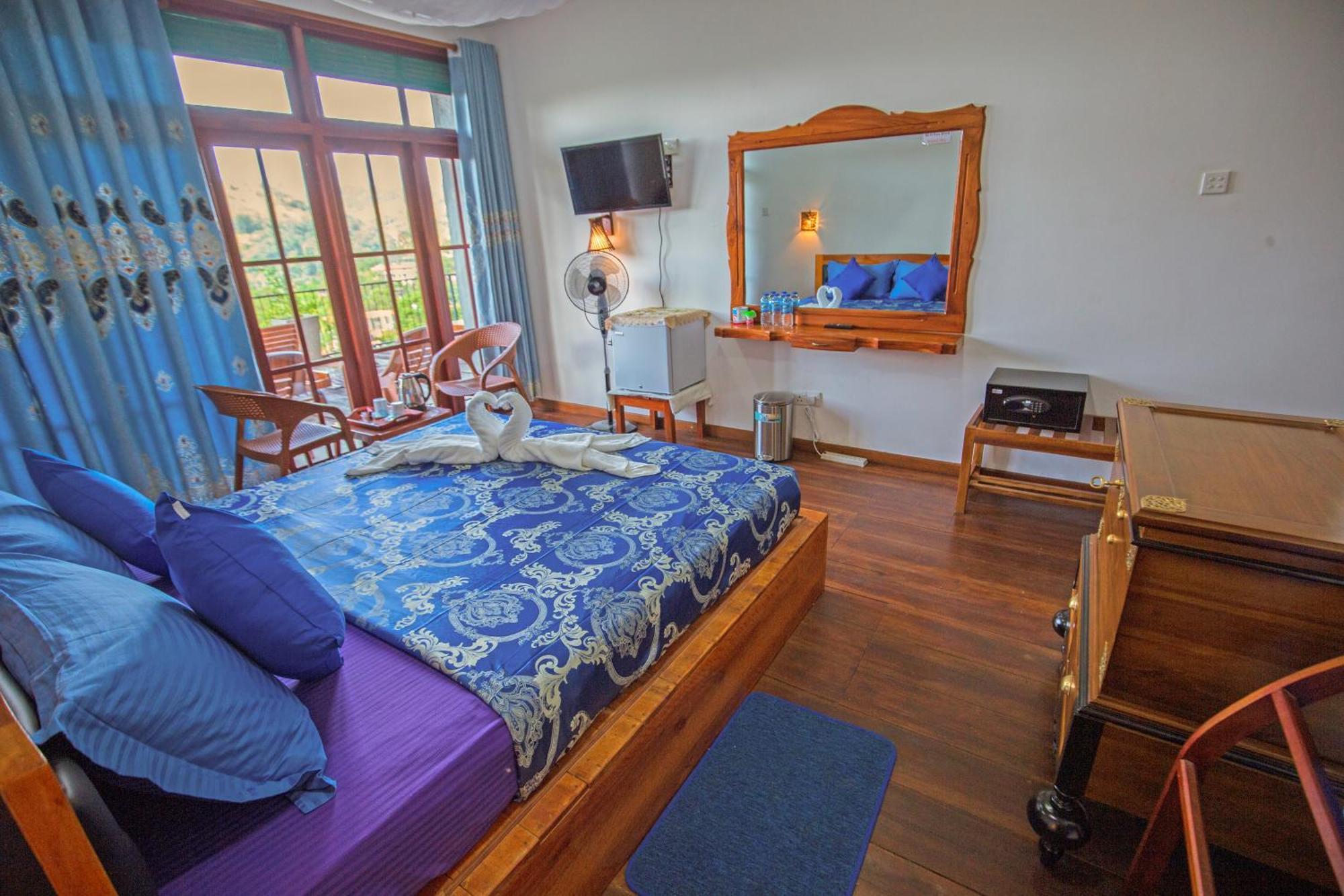 Rawana Den Inn