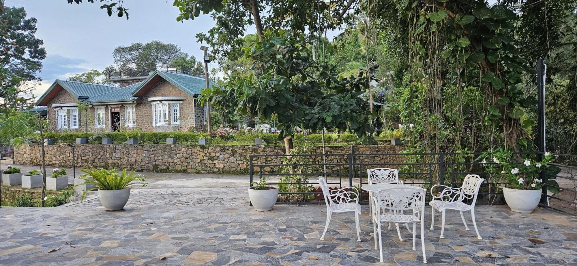 Sithara Estate *