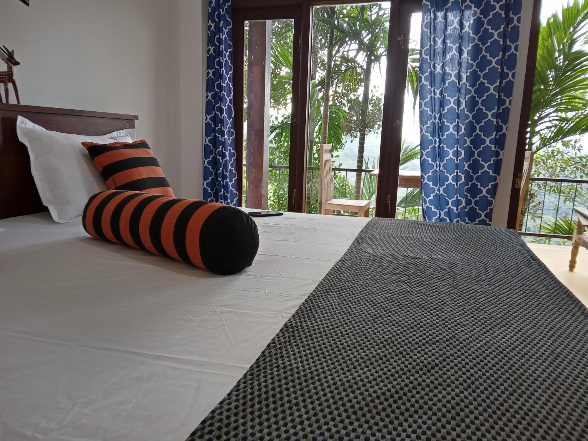 Shalomi Nine Arch Bliss Bed & Breakfast *
