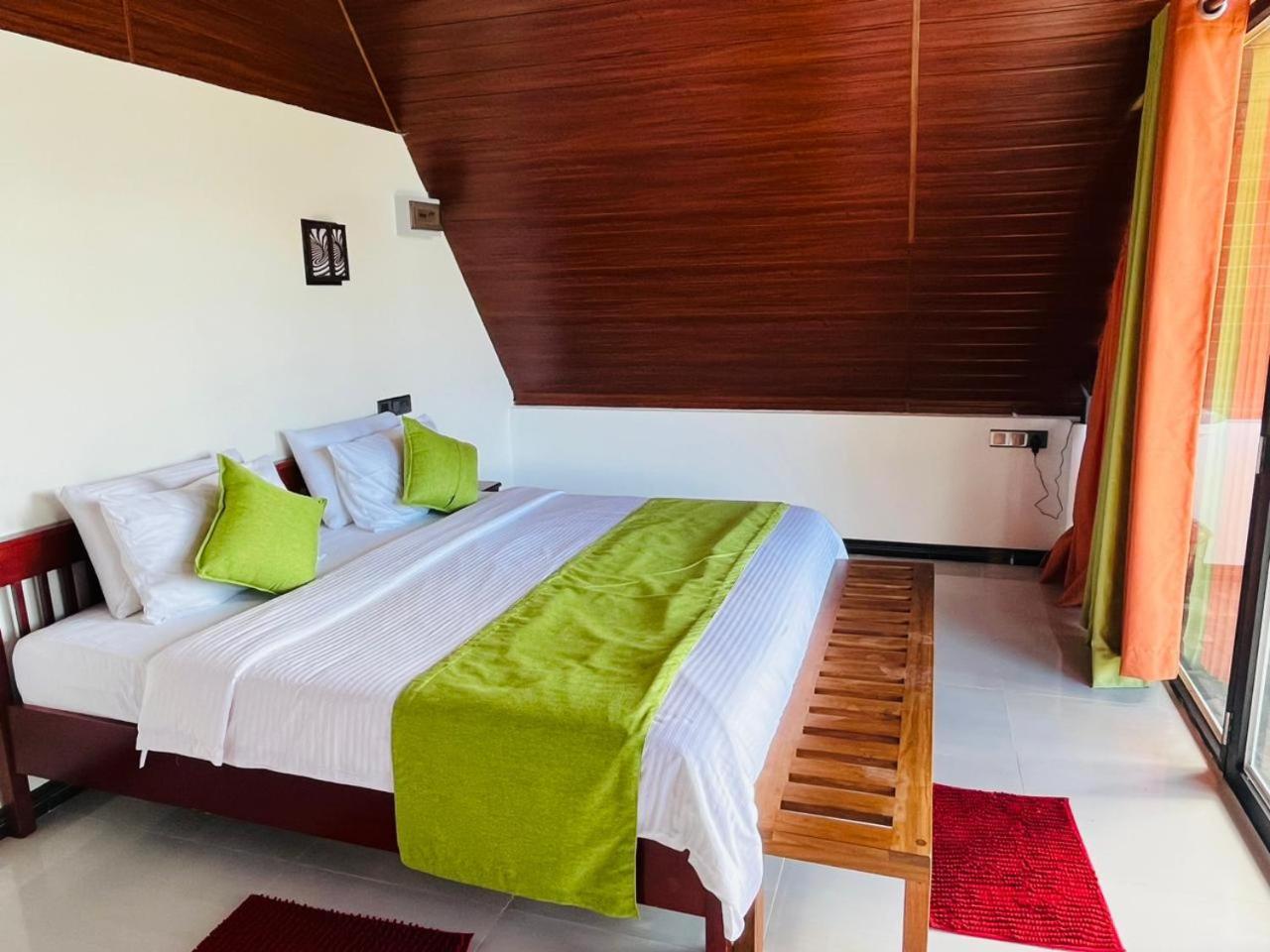 Cloudy Hill Lodge
