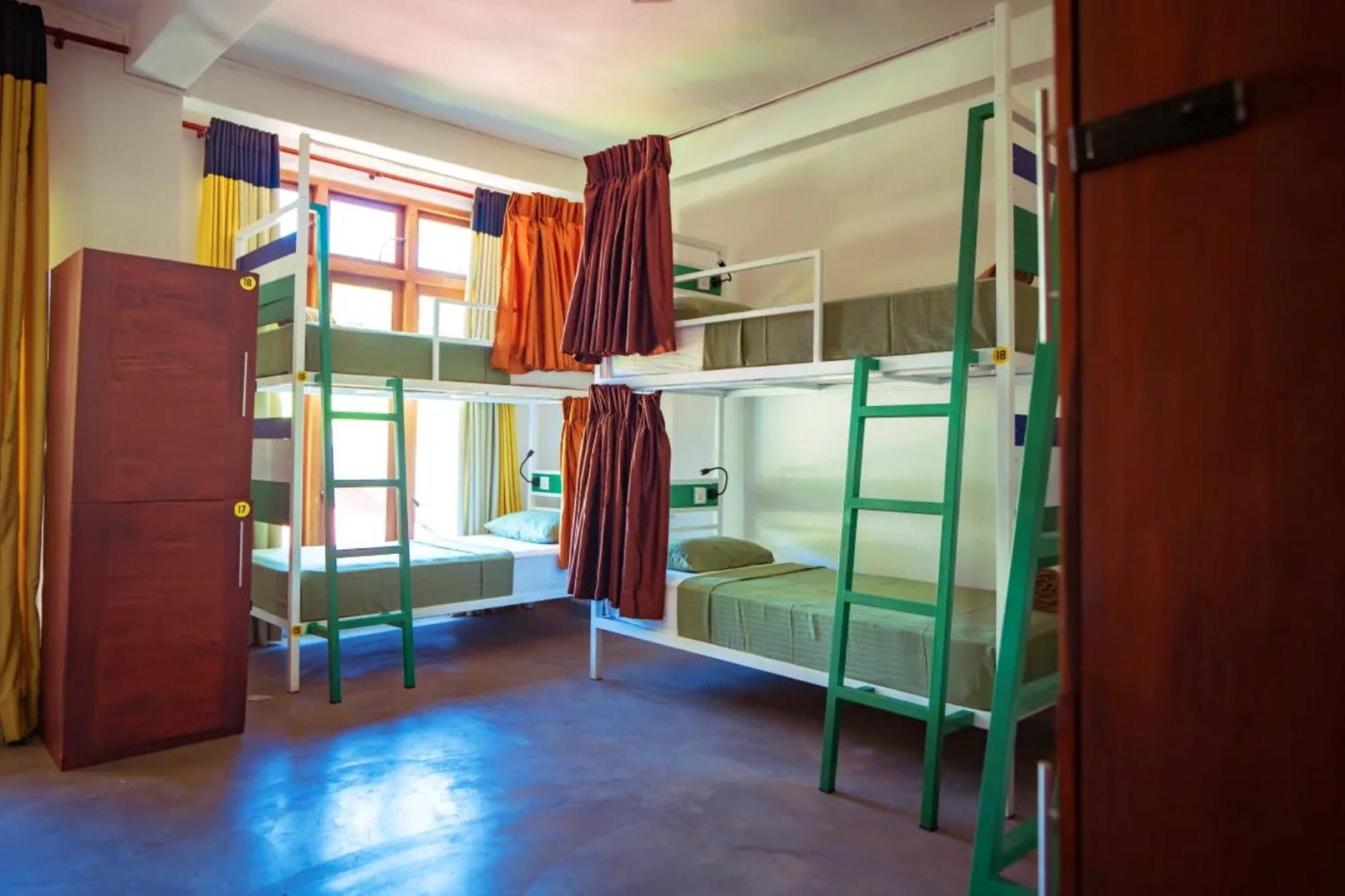 Hostel Downtown *