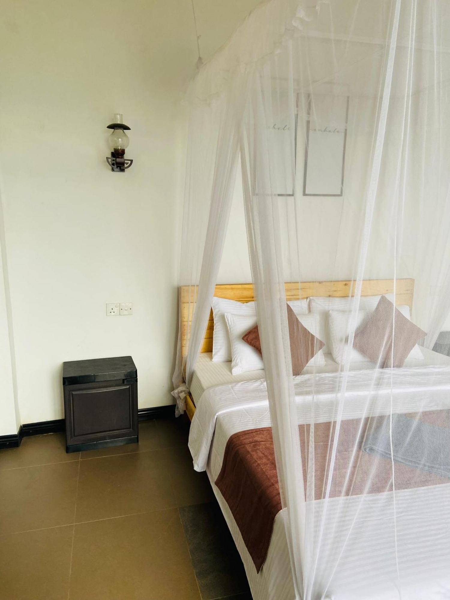 Idyll Hotel