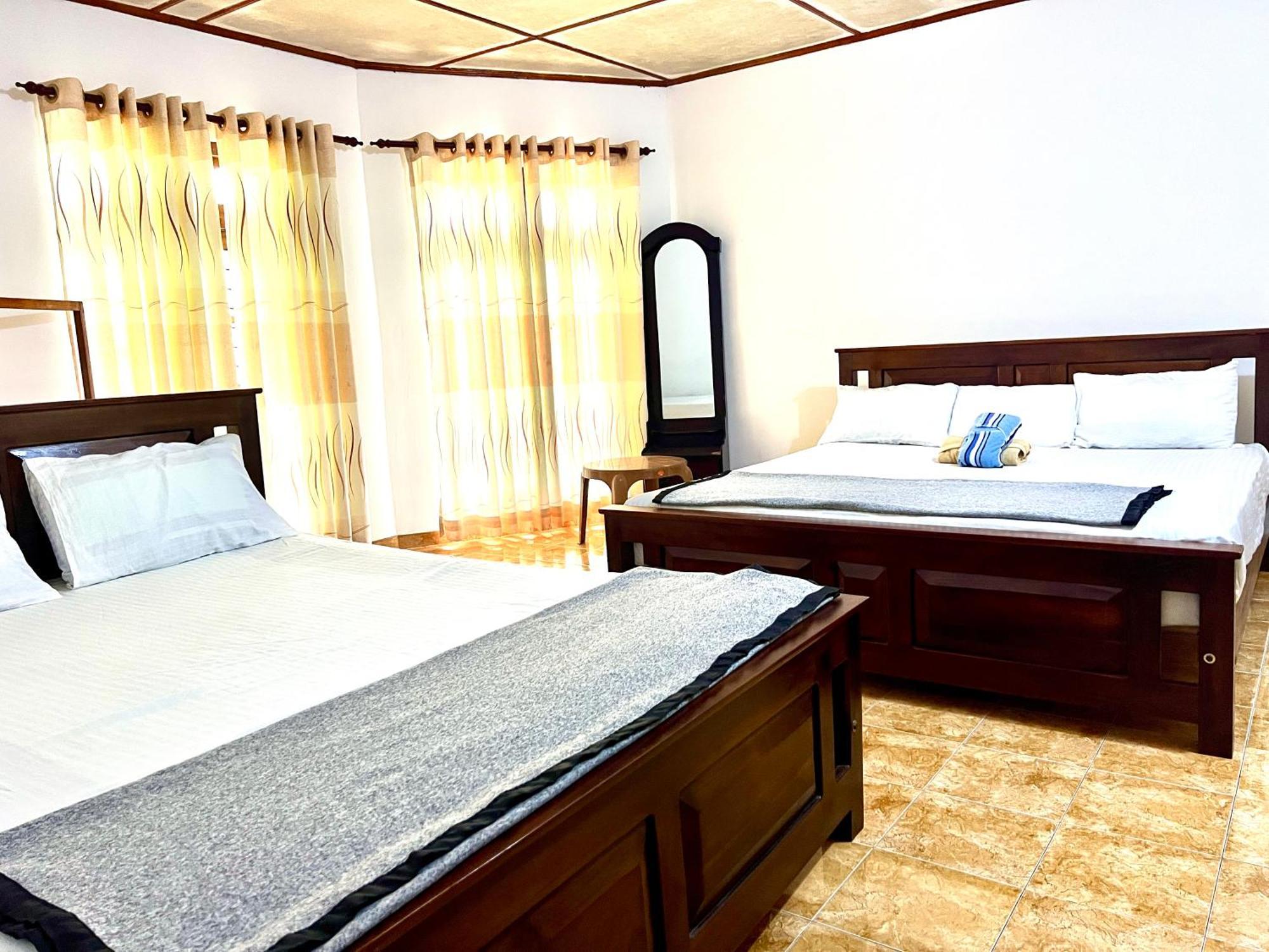 Pineview Hotel *