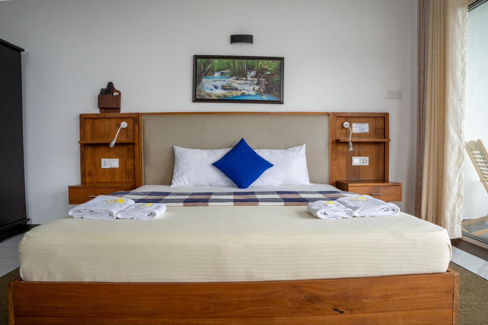 Cozy Hotel 2*