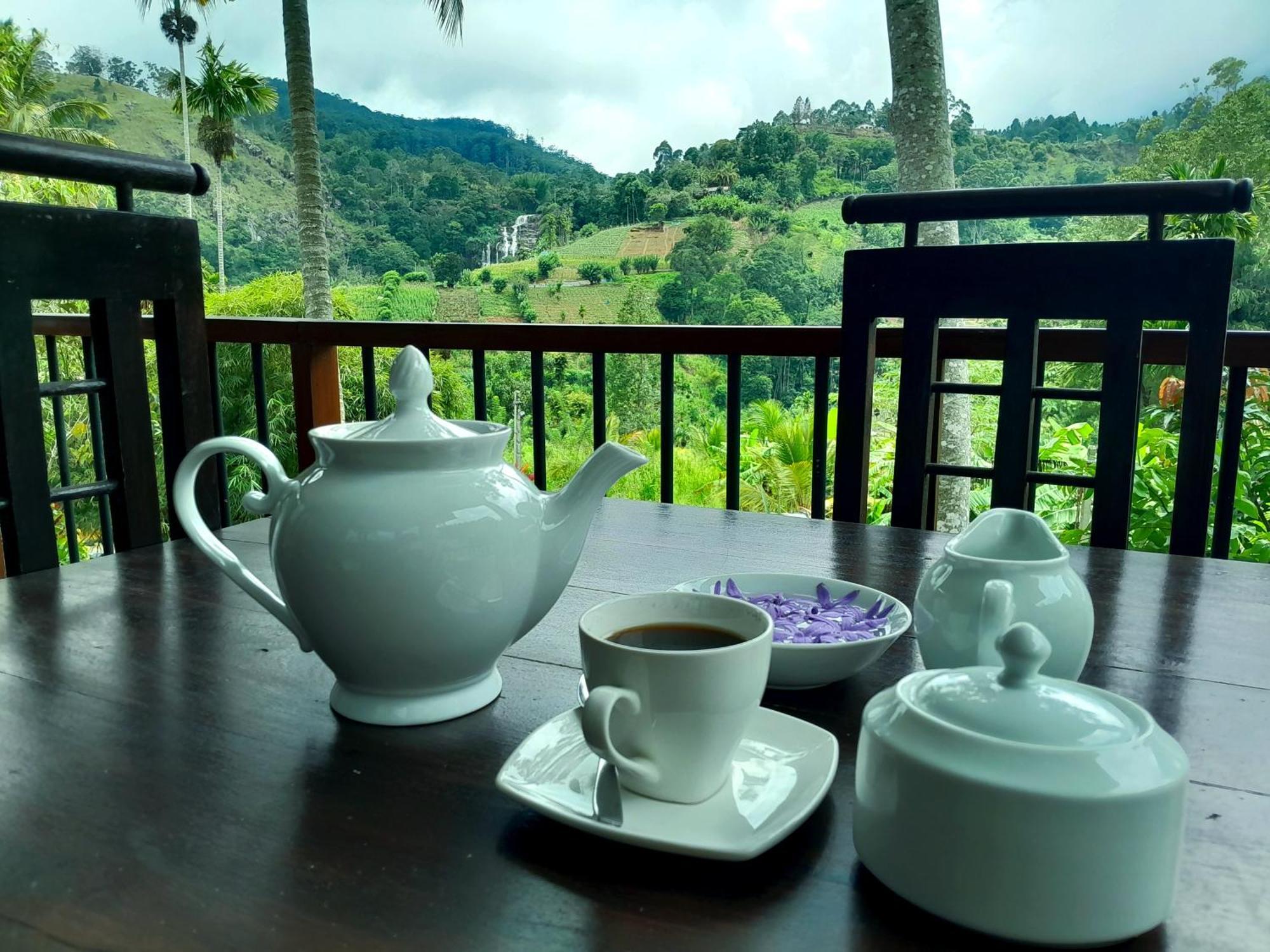 Blue Heaven Bed & Breakfast *