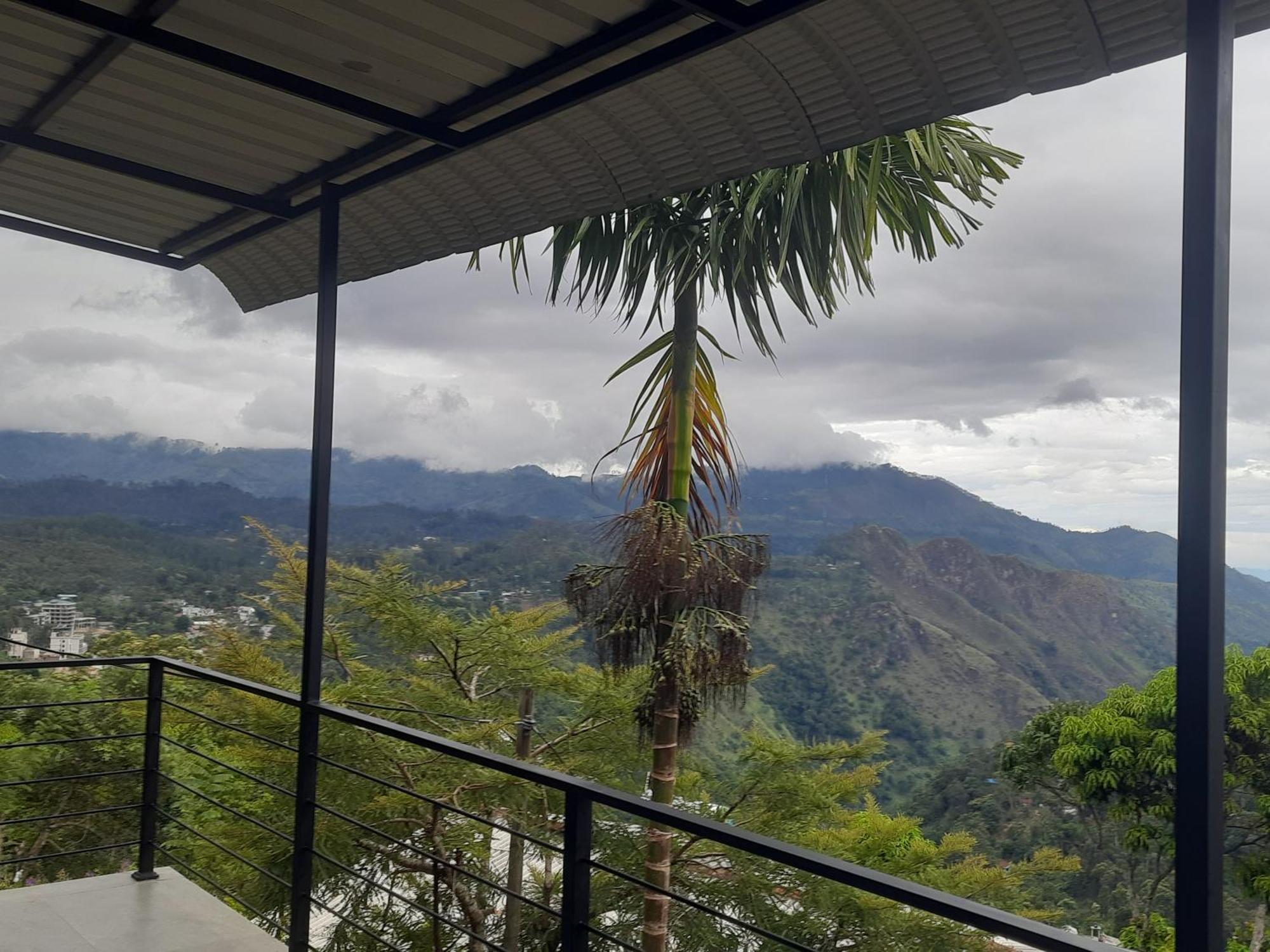 Bed & Breakfast Aloft View Ella