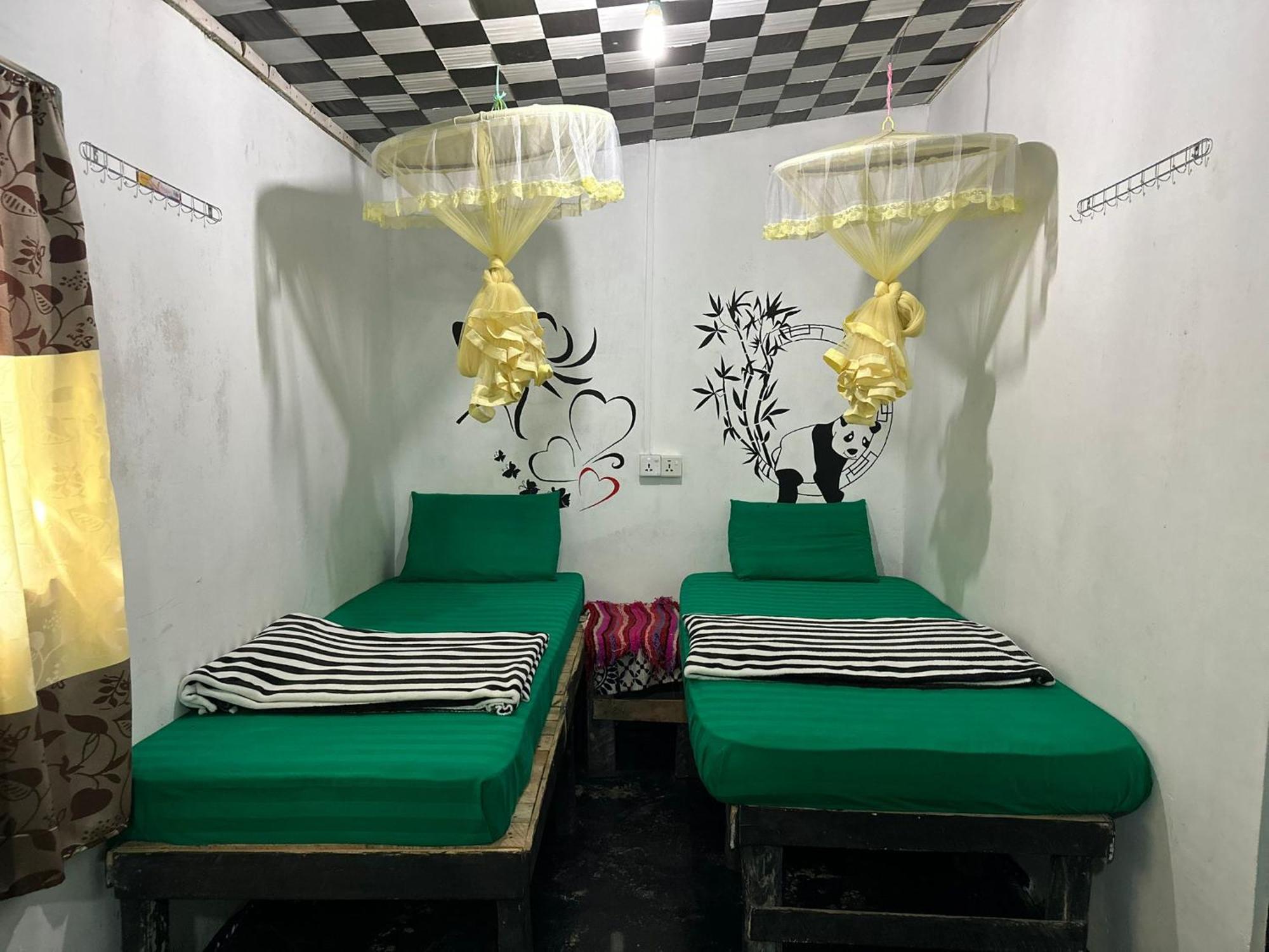 Cozy House Hostel