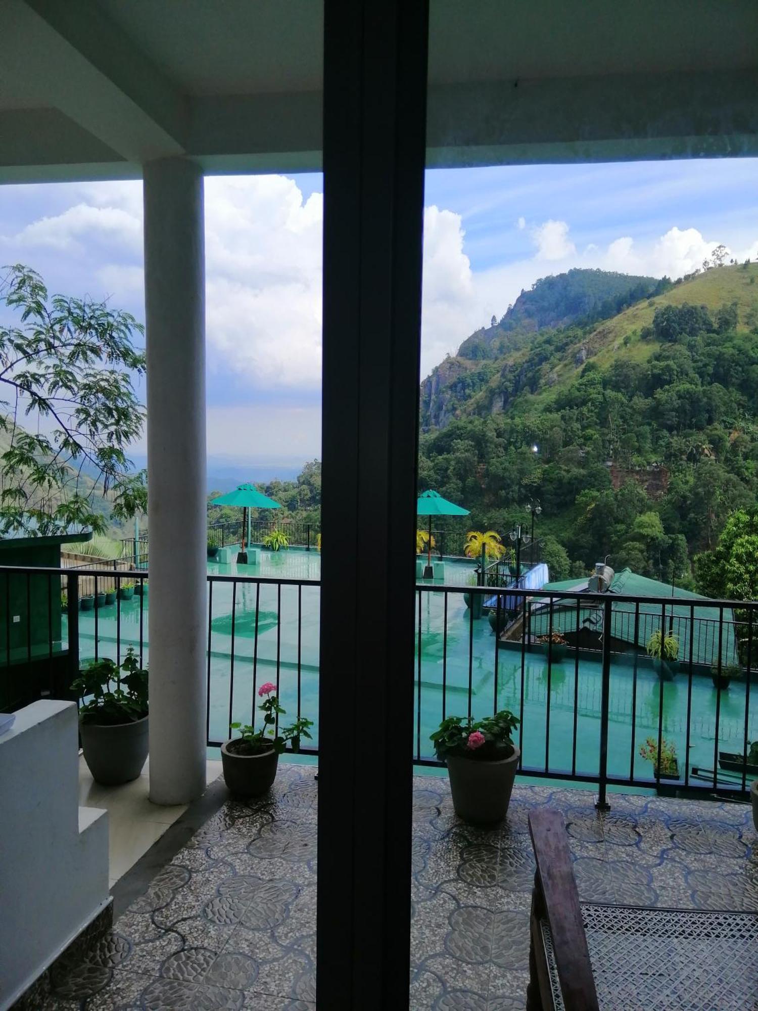 Super View