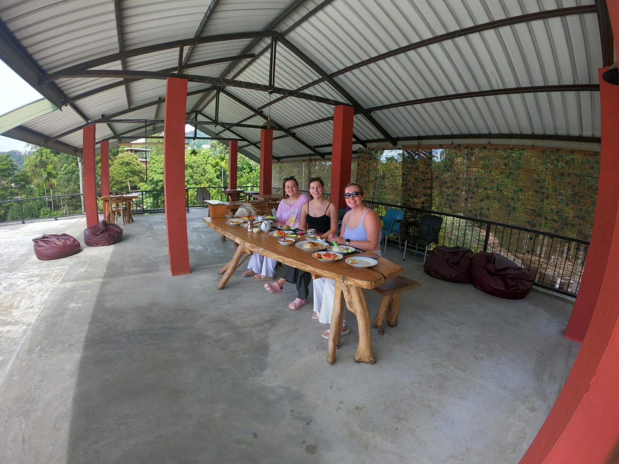 Beyond Nomad Luxury Hostel *