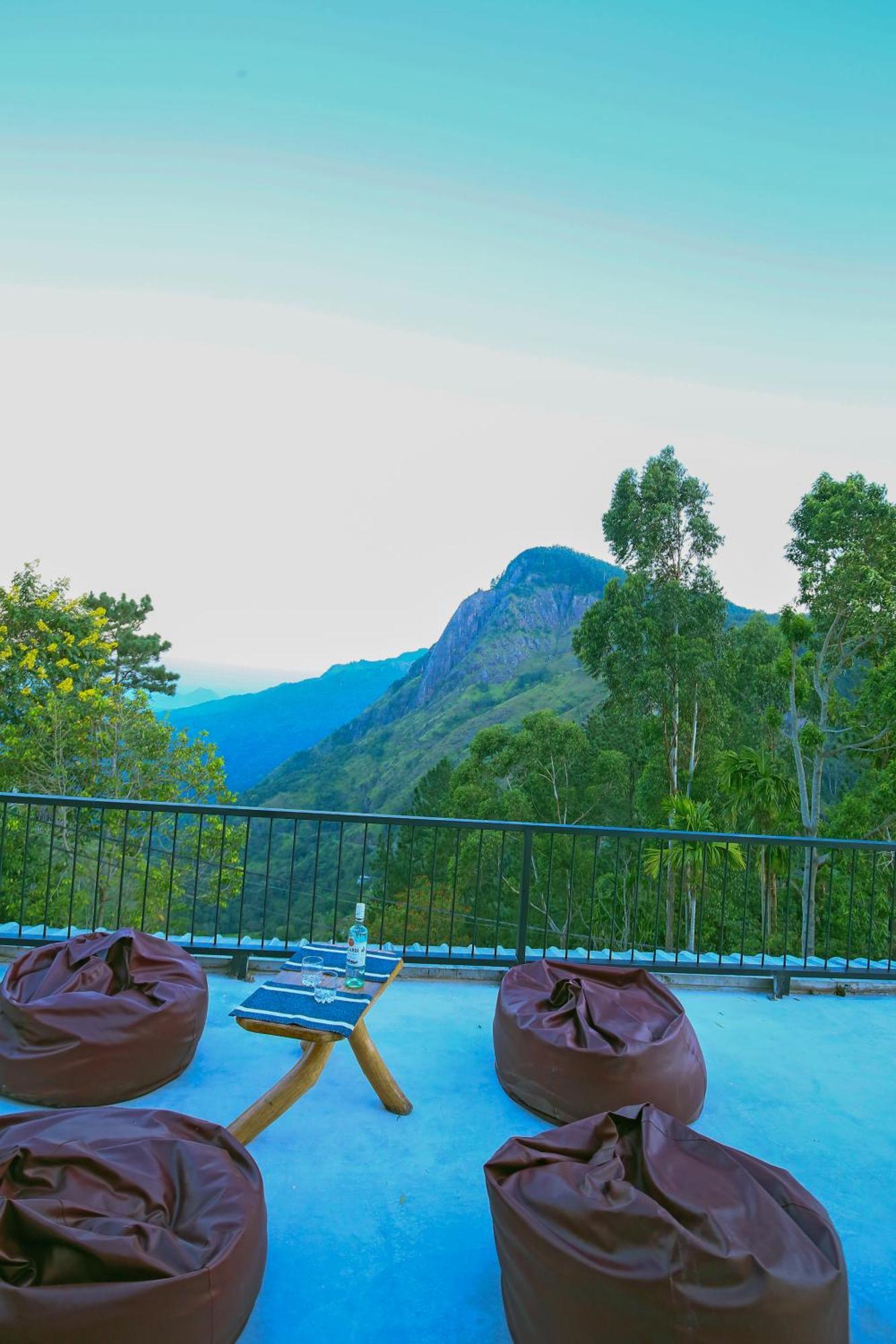 Hostel Beyond Nomad Luxury