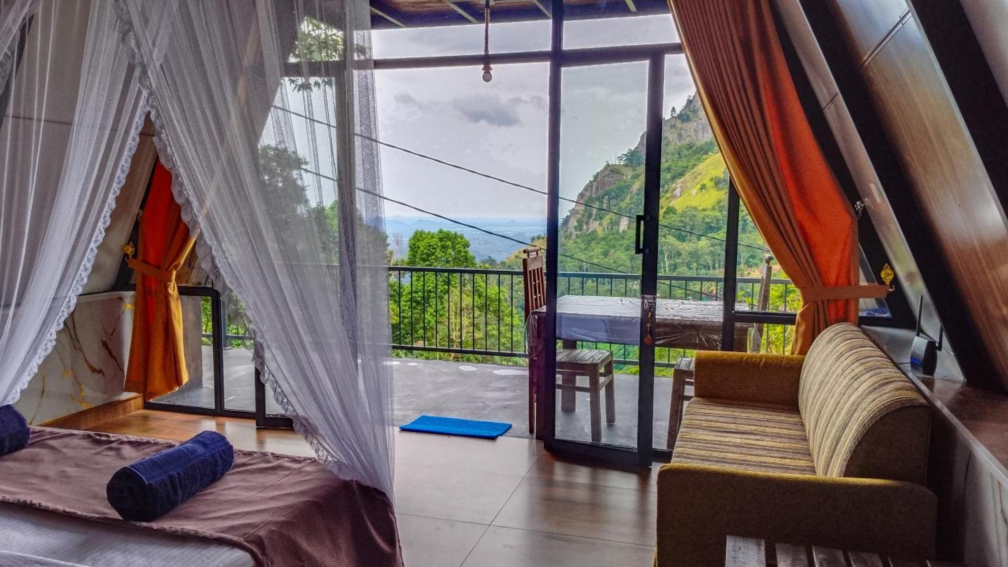 Happy View Homestay *