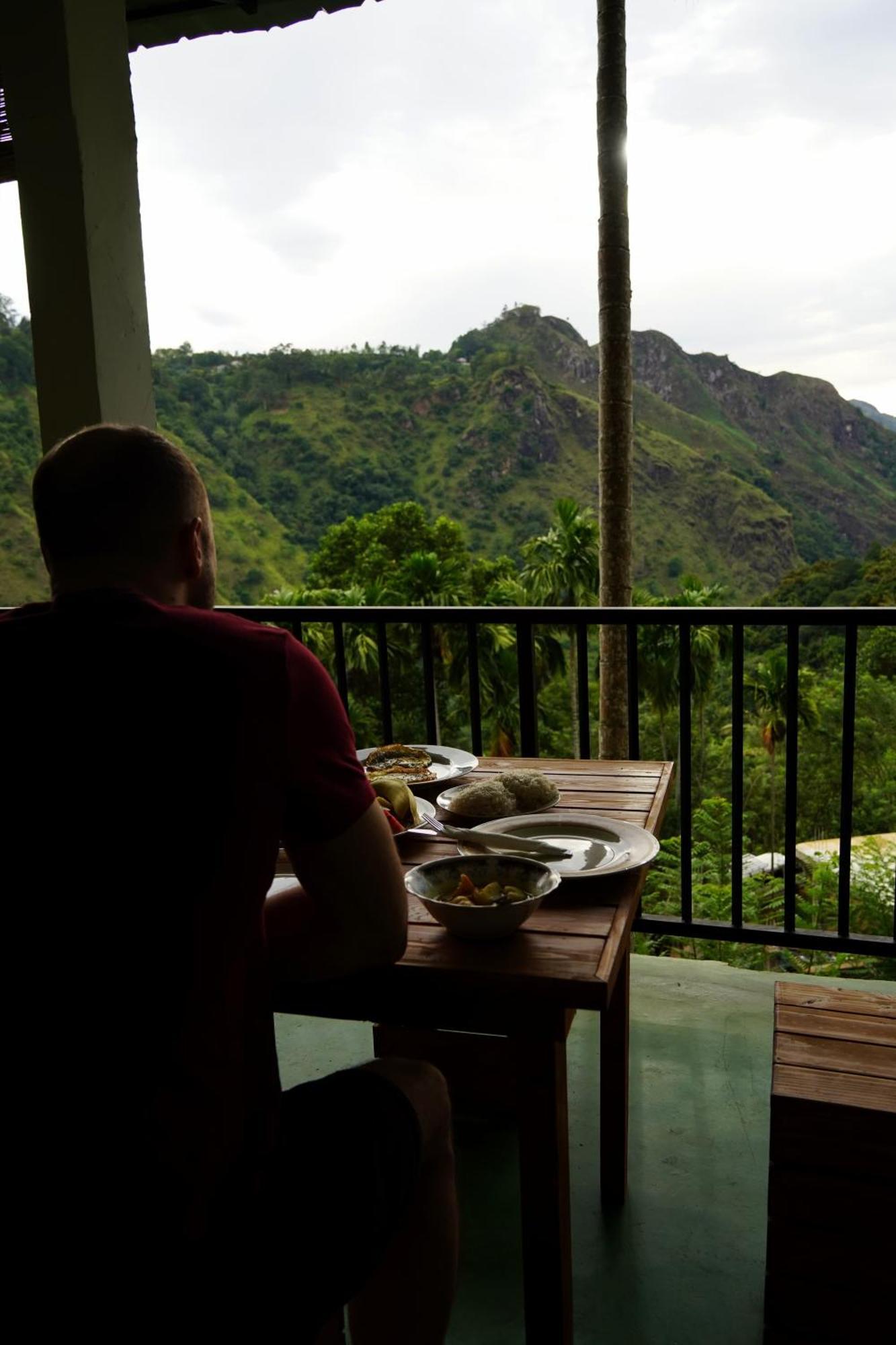Adam's Apple Homestay Ella