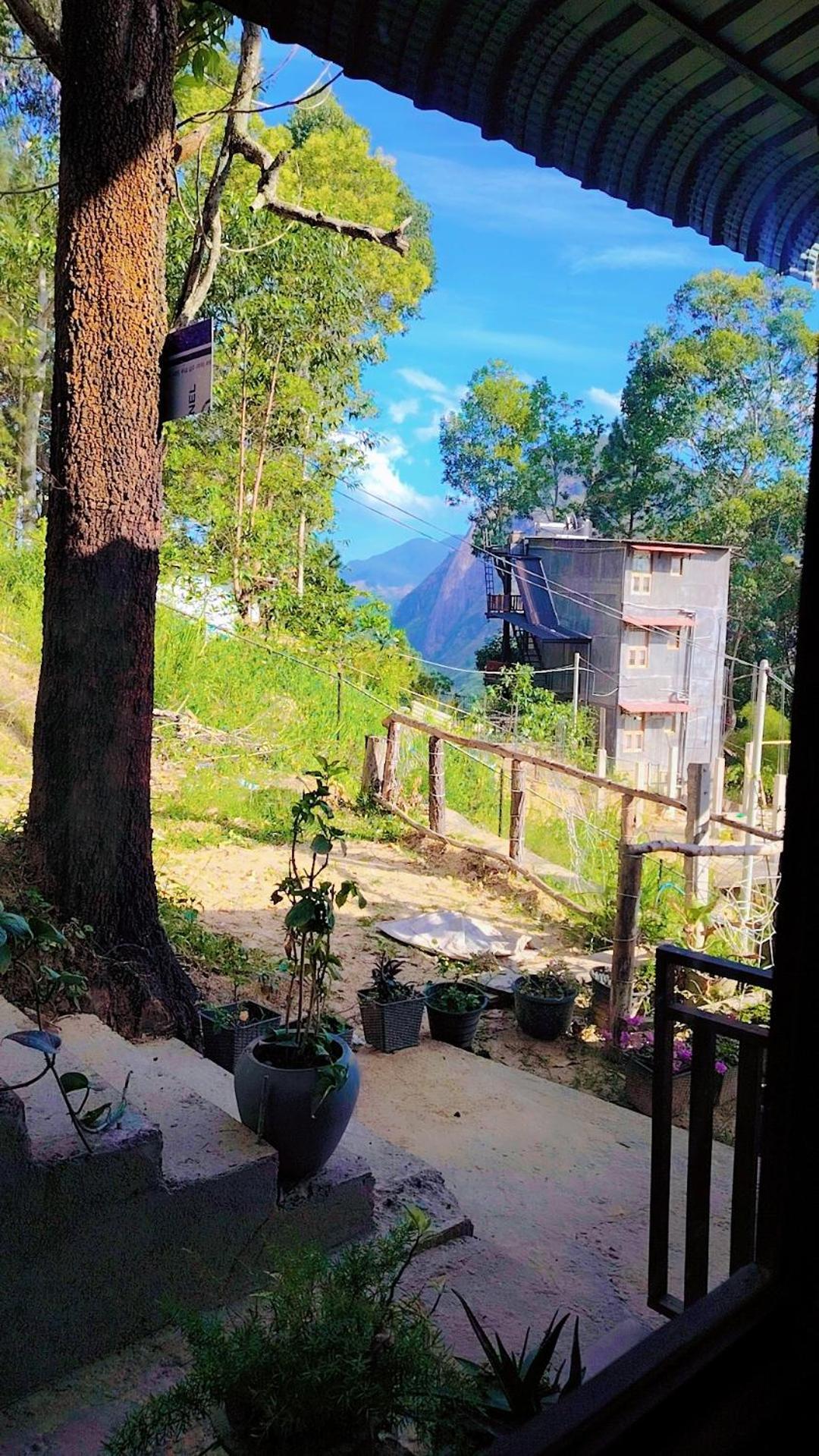 Hillsite View Guest house *