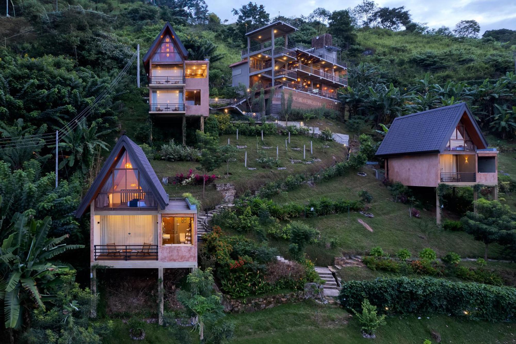Majentra Resort *
