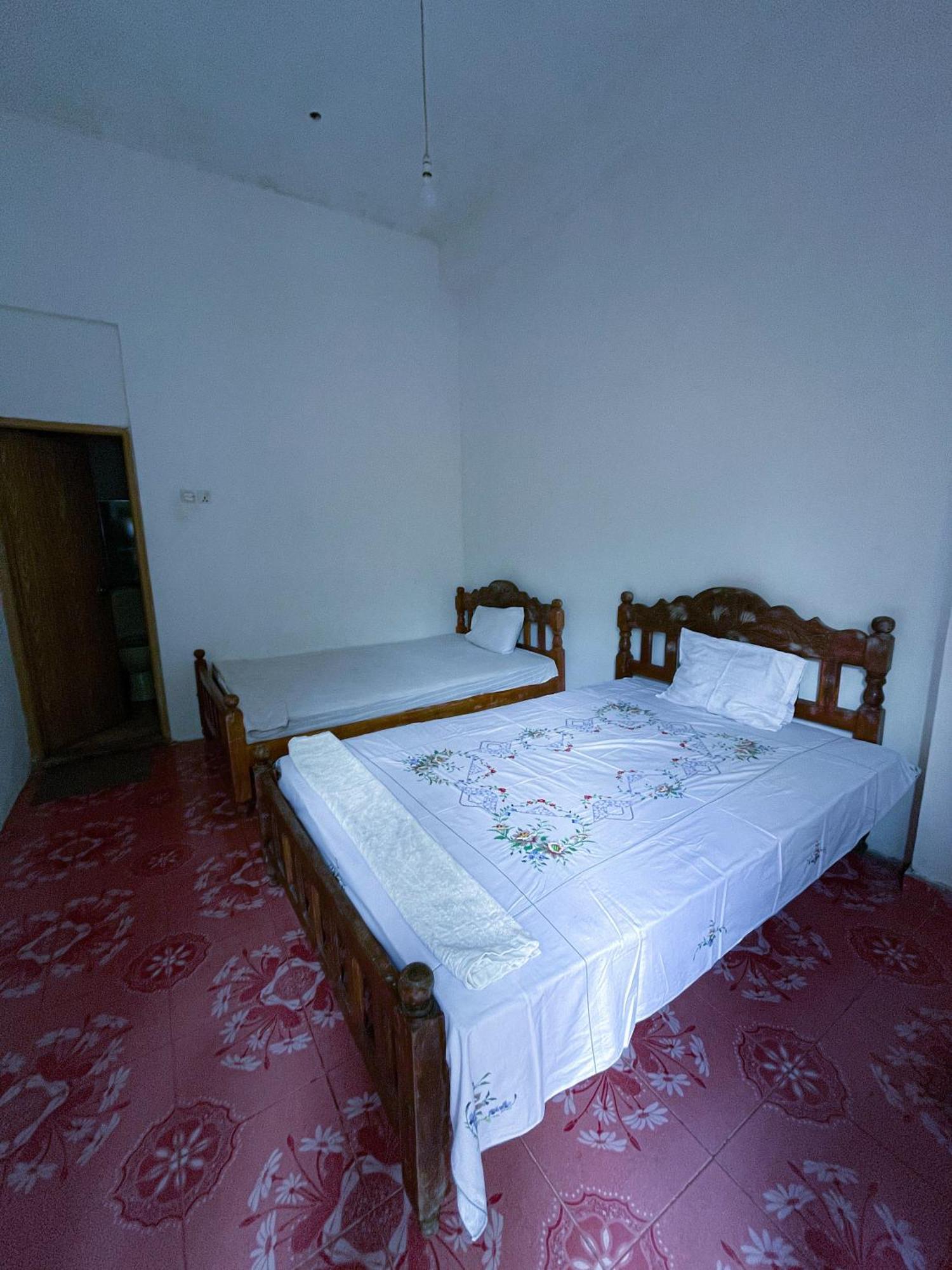 New Uduwara Guest * Ella