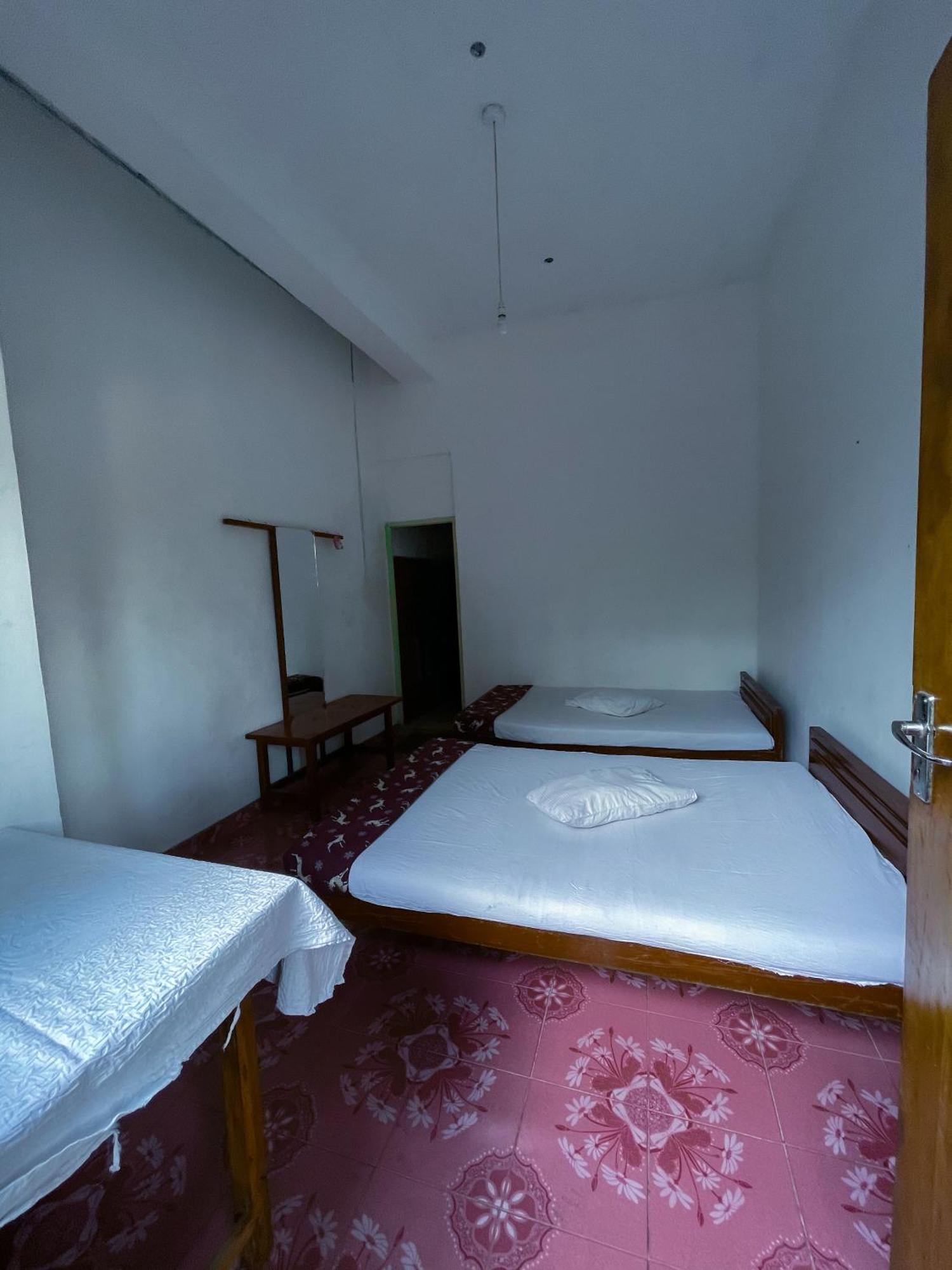 Hotel New Uduwara Guest *