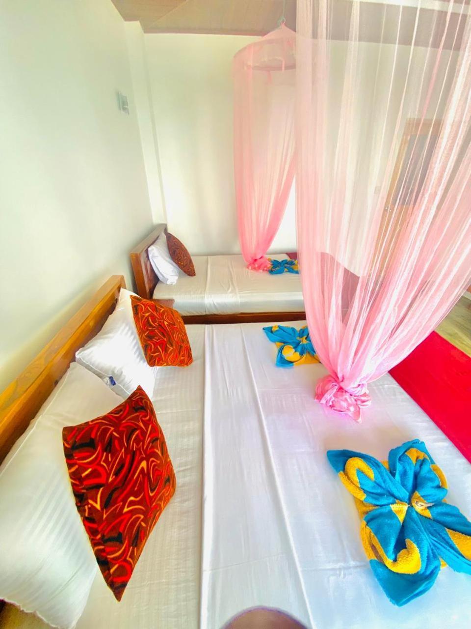 Pleasant Peak Bed & Breakfast