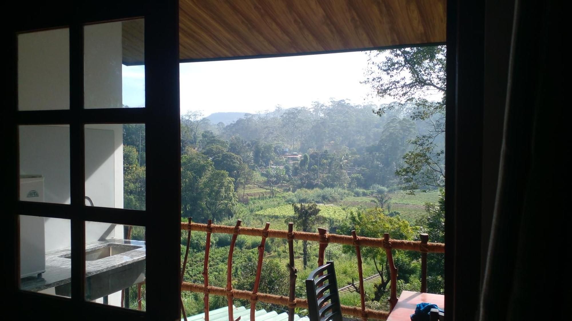 Lodge Breeze