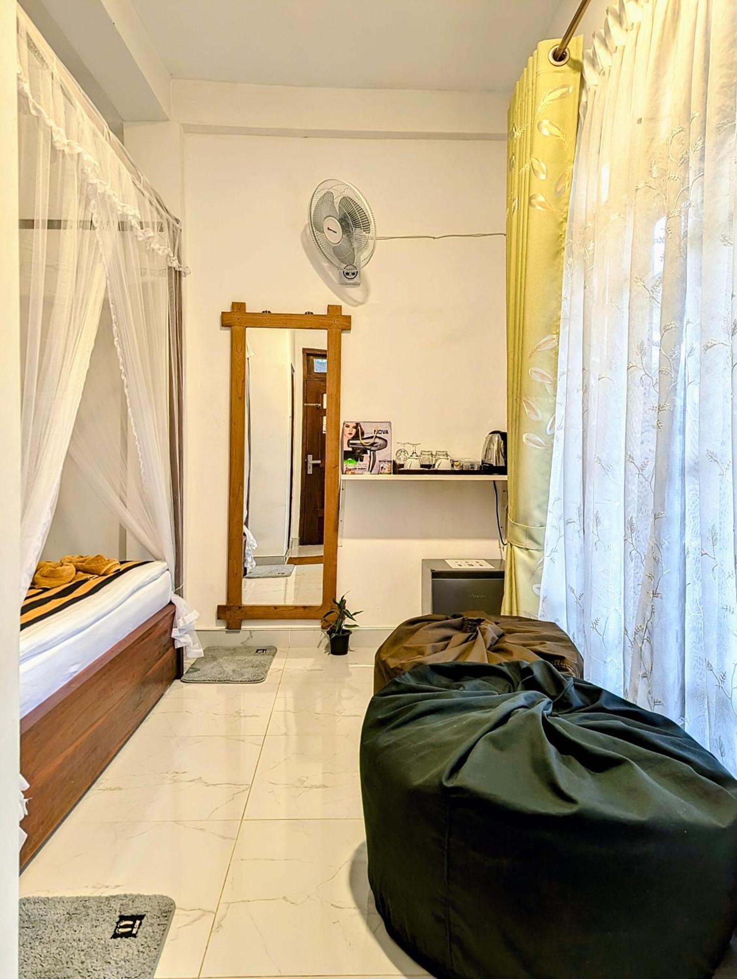 Rich Grove Guest house