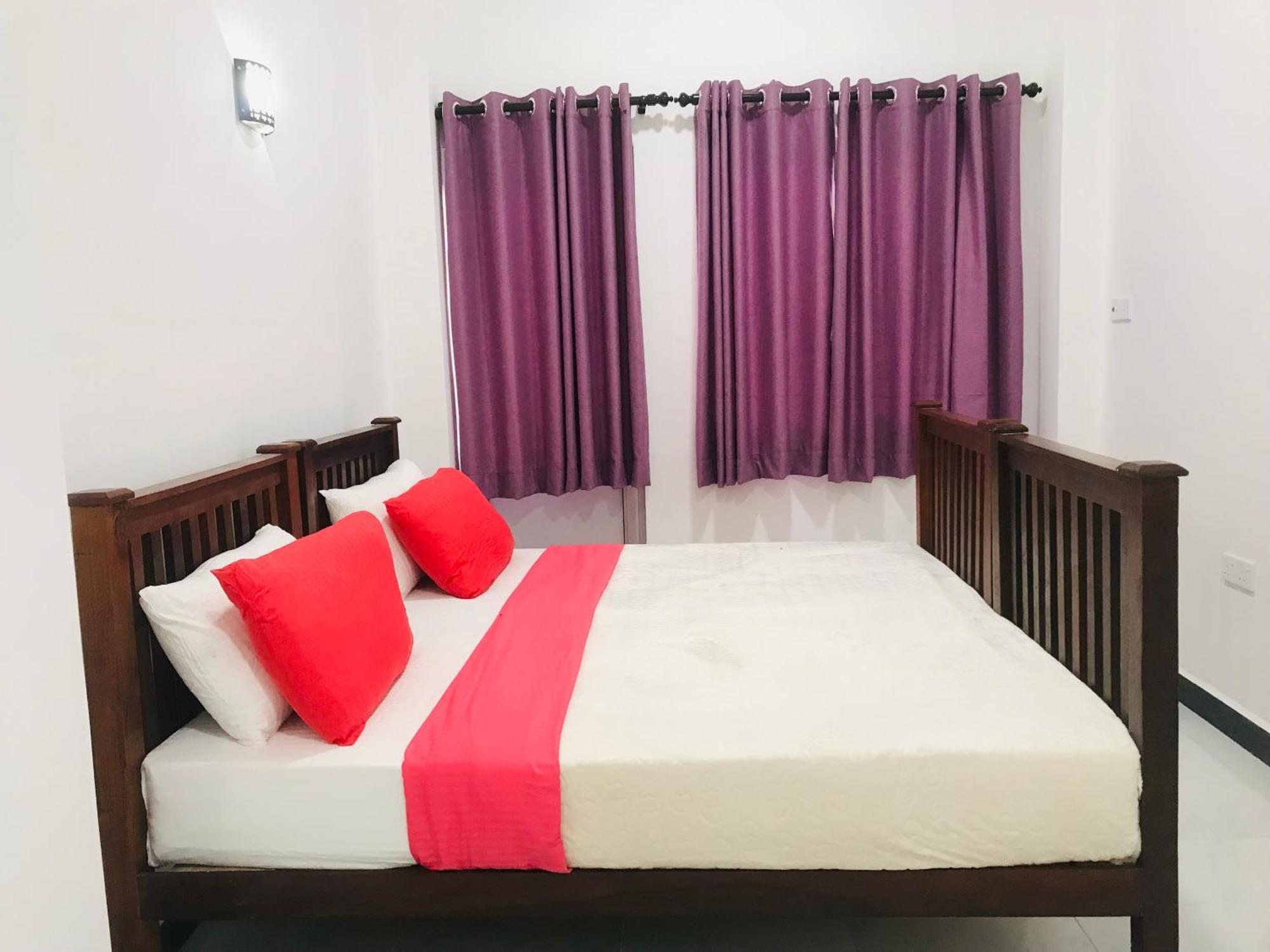 Bed & Breakfast River Line -ella