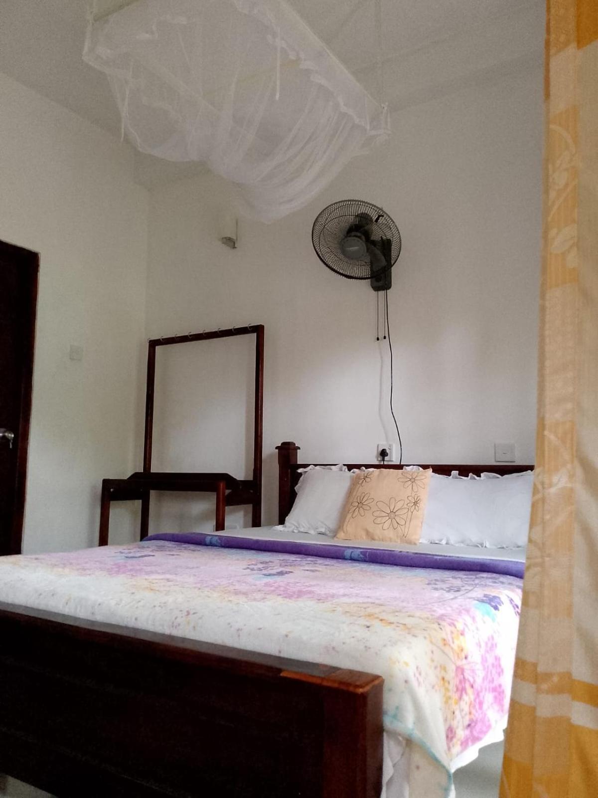 Pasan Guest Bed & Breakfast *