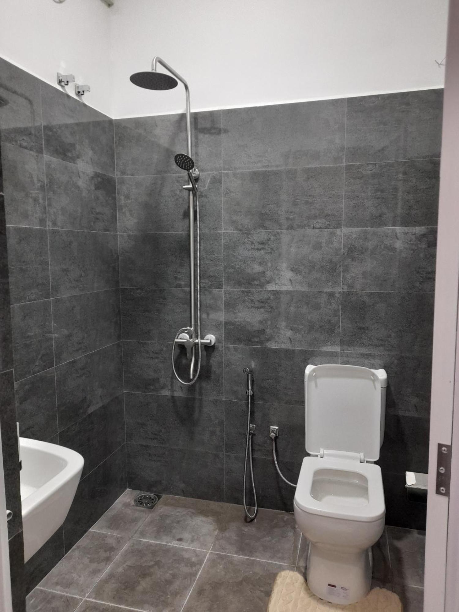 Hotel Thenulya Ella