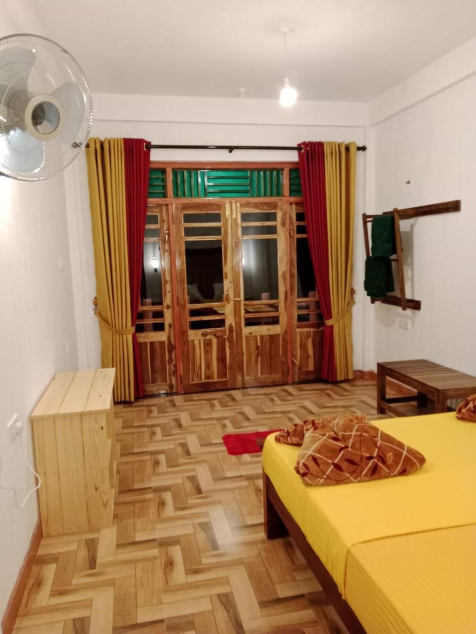 Eden View - Tour Options In The Area Guest house *