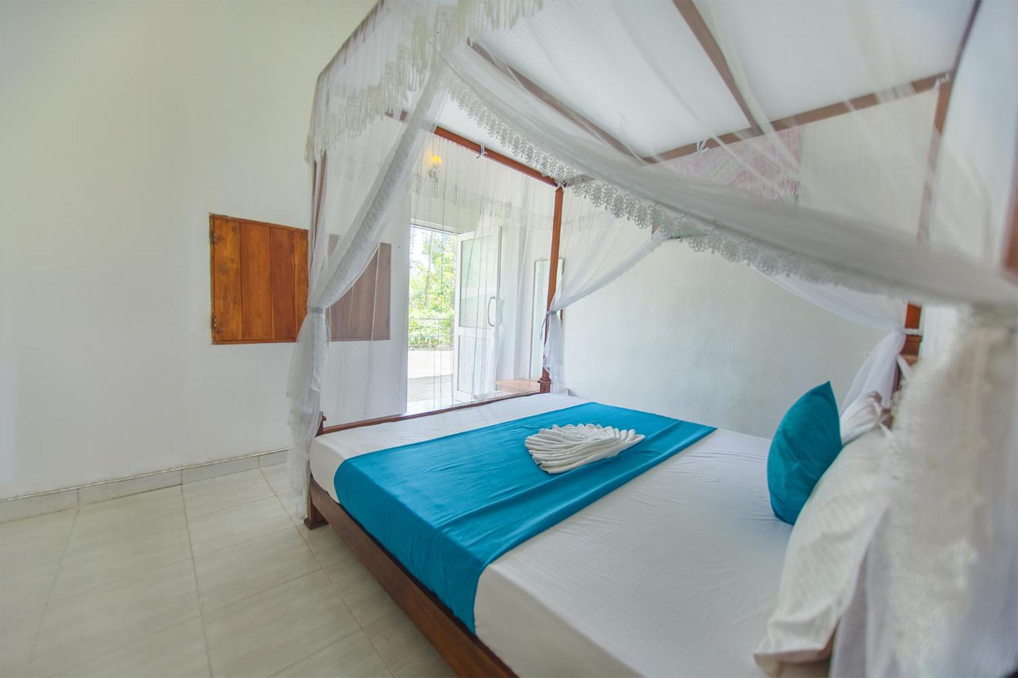 Alp Tourist Guest house Ella